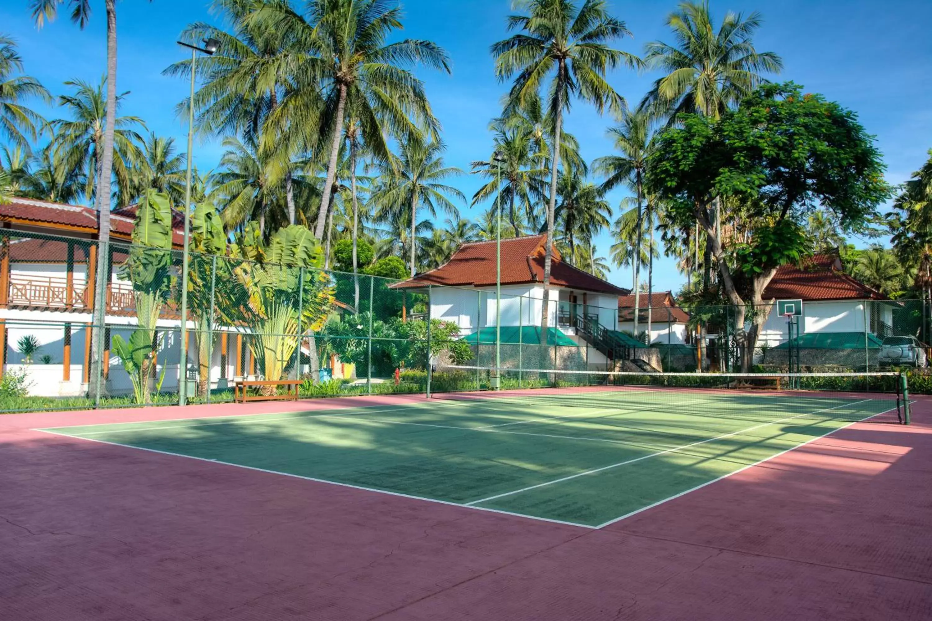 Tennis court, Tennis/Squash in Holiday Resort Lombok