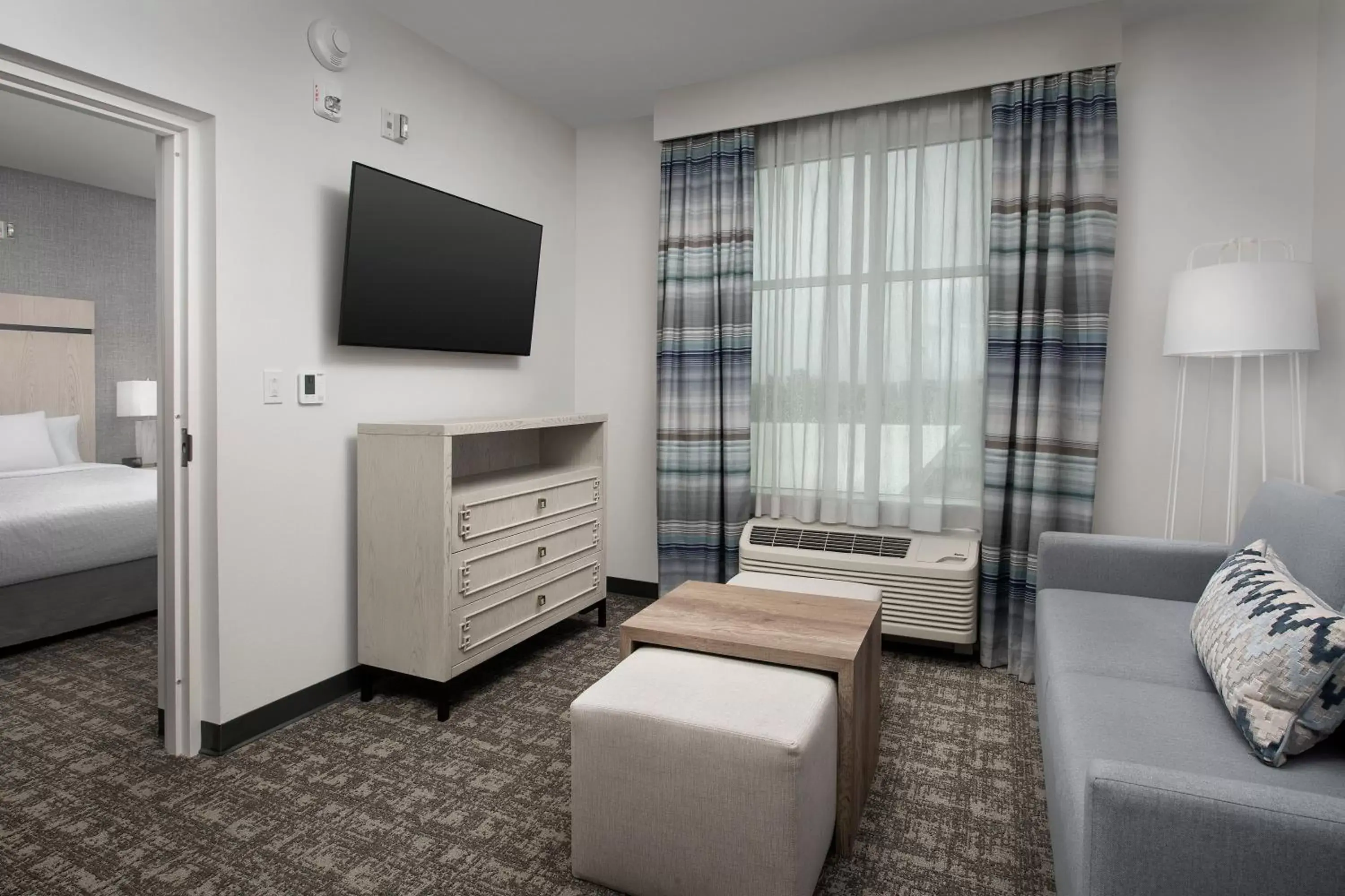 TV and multimedia, TV/Entertainment Center in Homewood Suites By Hilton Destin