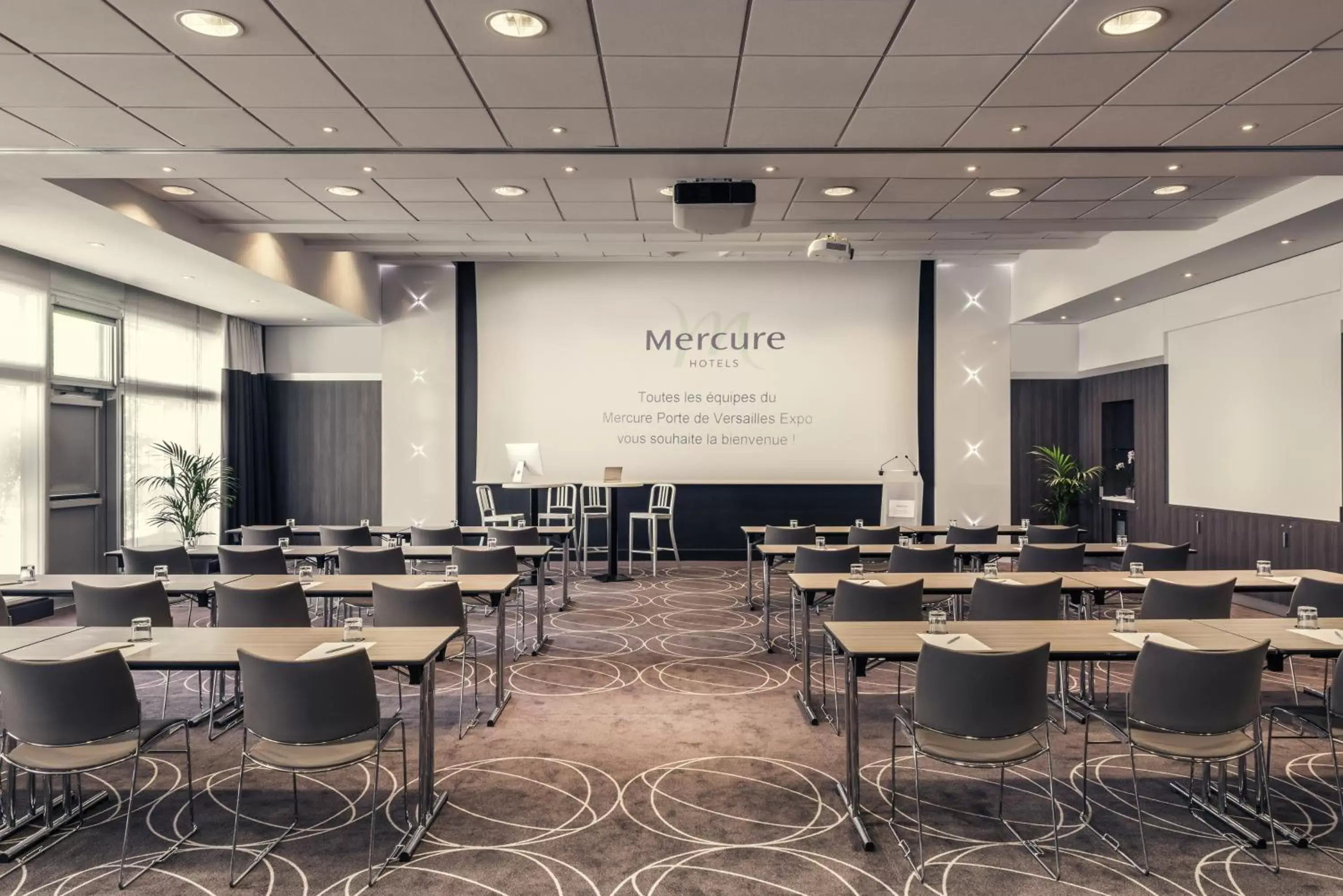Meeting/conference room in Mercure Paris Porte De Versailles Expo