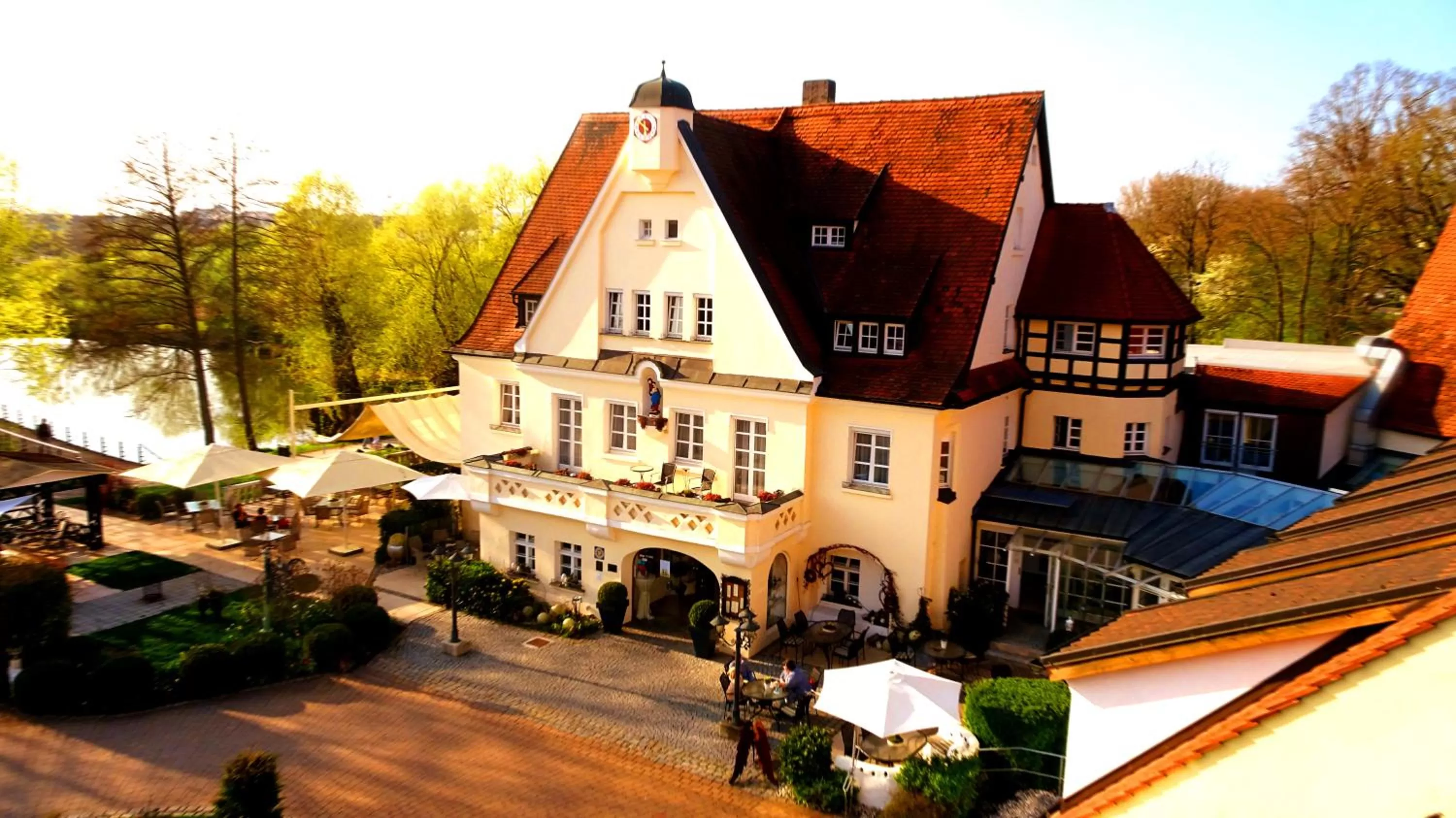 Property building in Drahthammer Schlößl