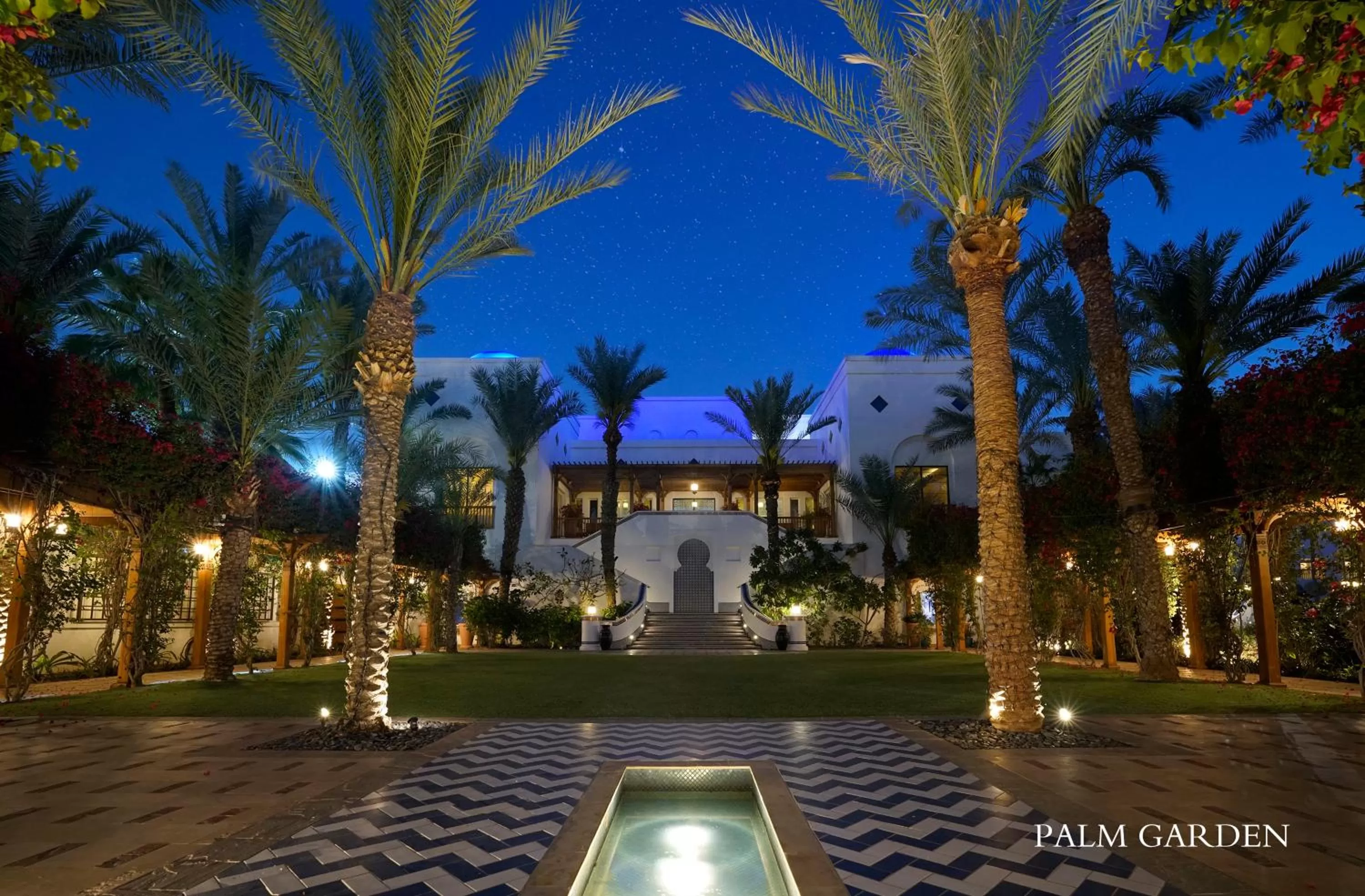 Garden in Park Hyatt Dubai