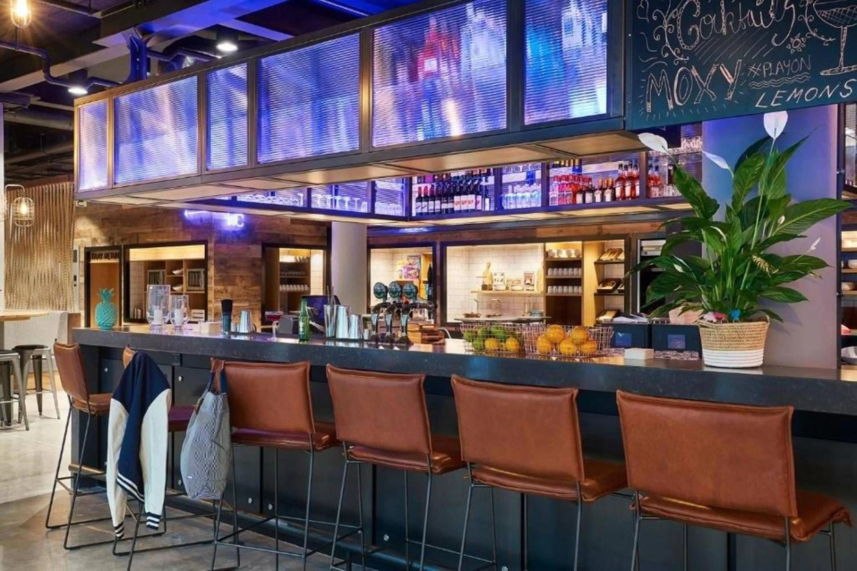 Lobby or reception in Moxy Dublin City