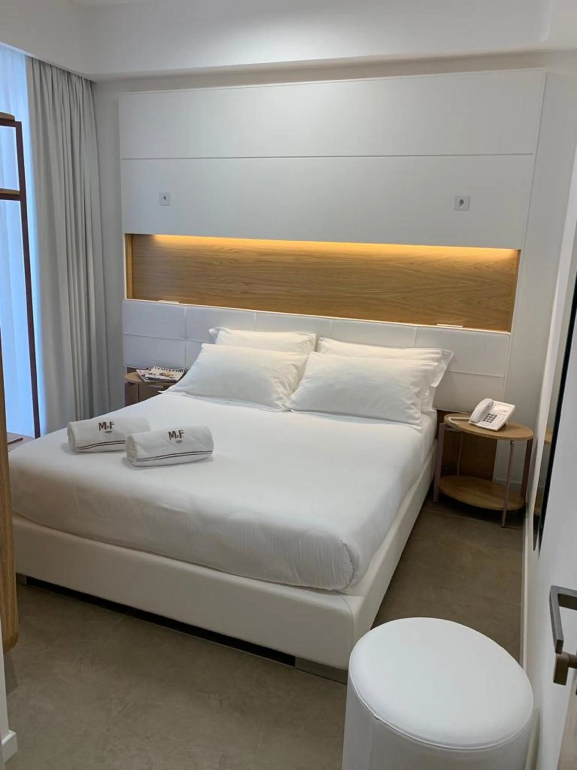 Bedroom, Bed in M&F Hotel