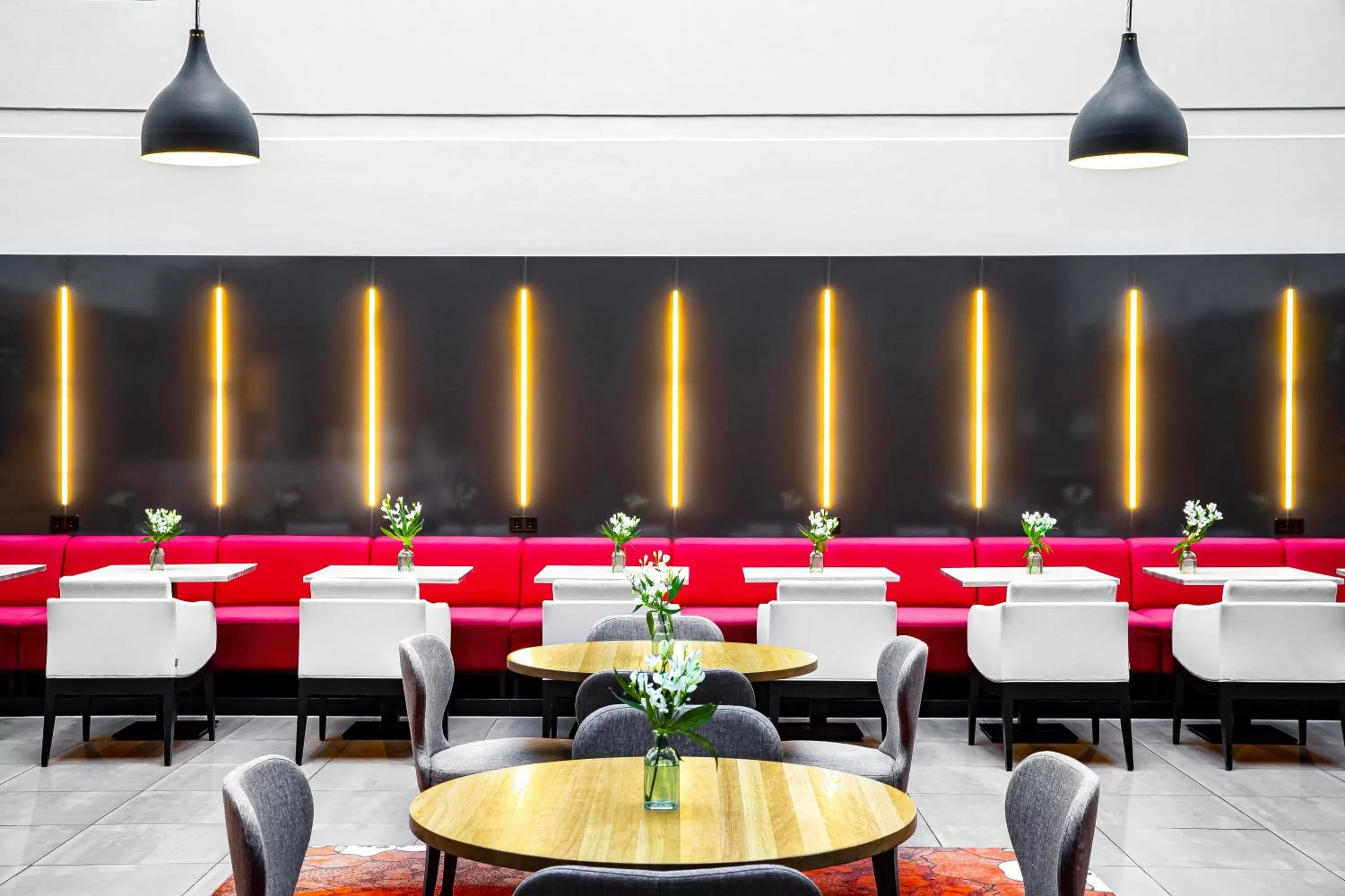 Breakfast in Holiday Inn Express The Hague - Parliament by IHG