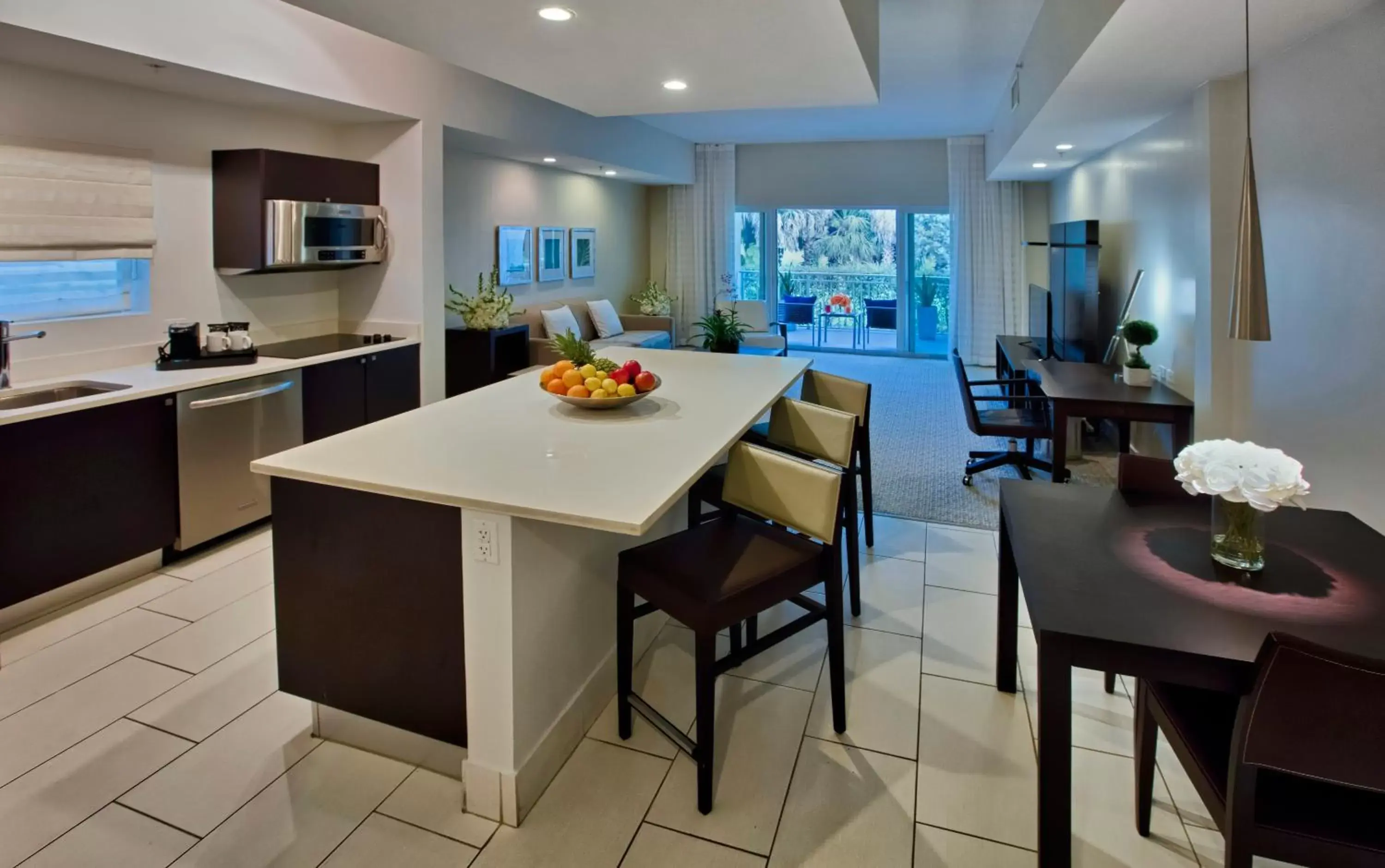 Kitchen or kitchenette in Provident Doral At The Blue