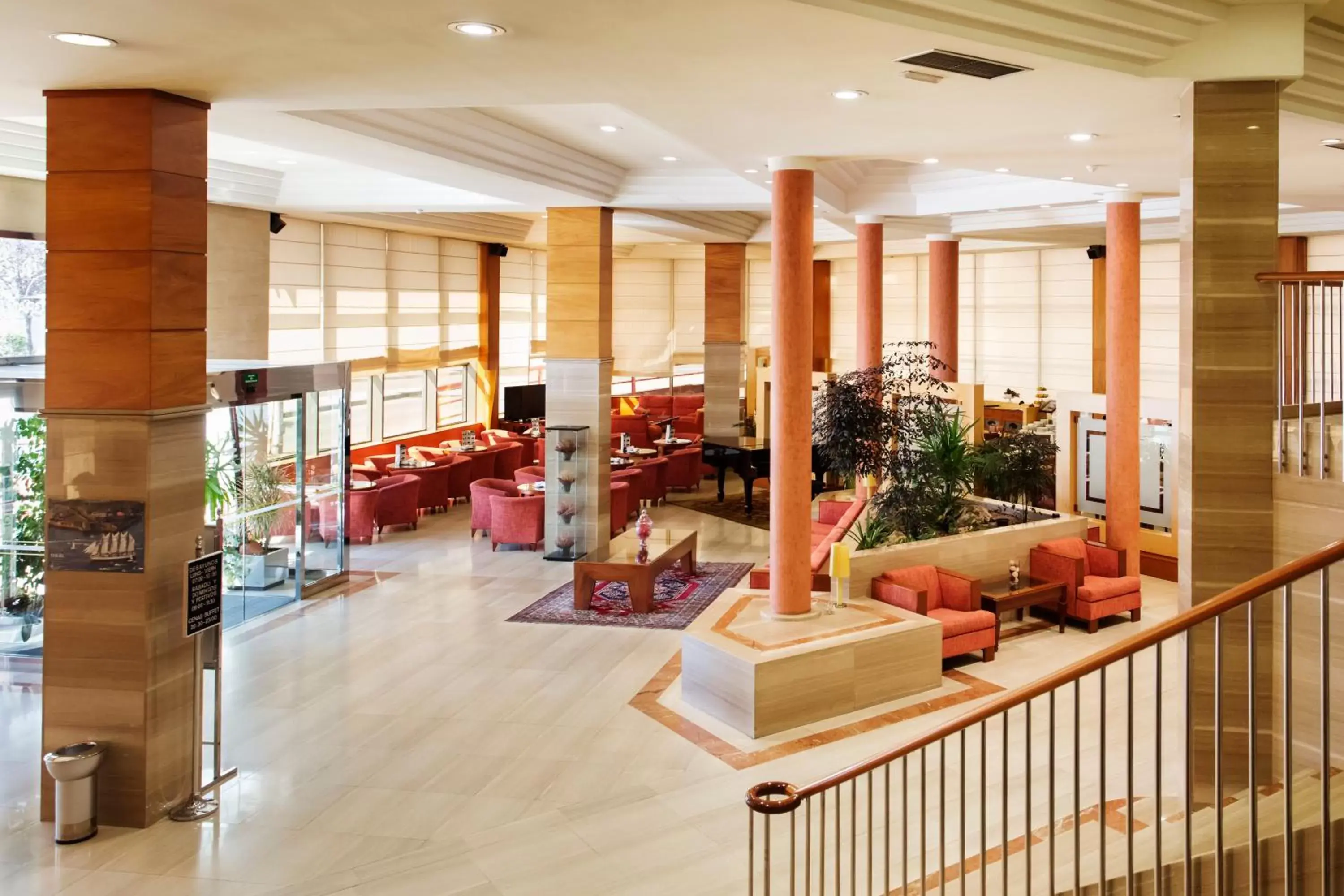Lobby or reception in Gran Hotel de Ferrol