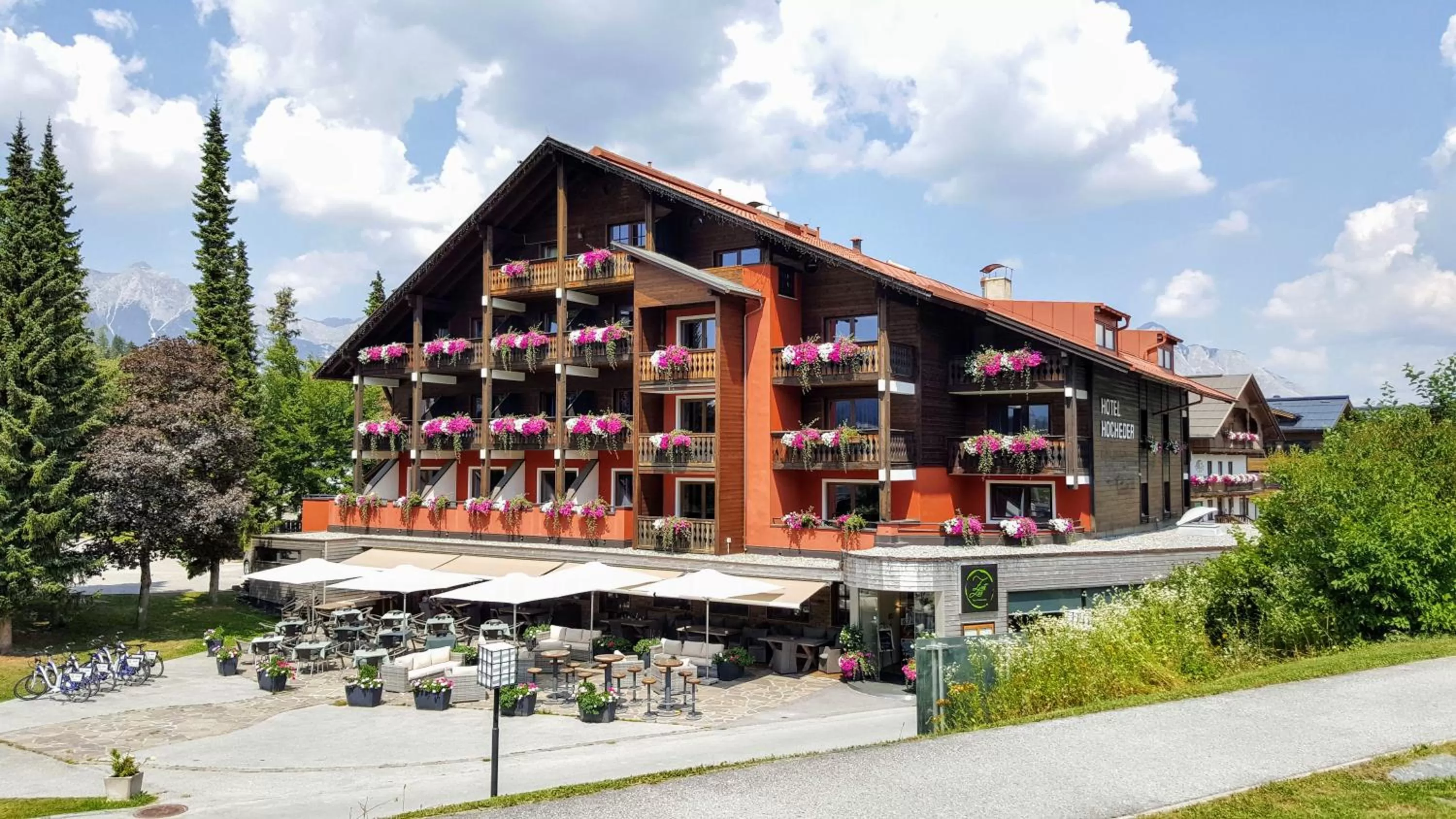 Property building in Hotel Hocheder