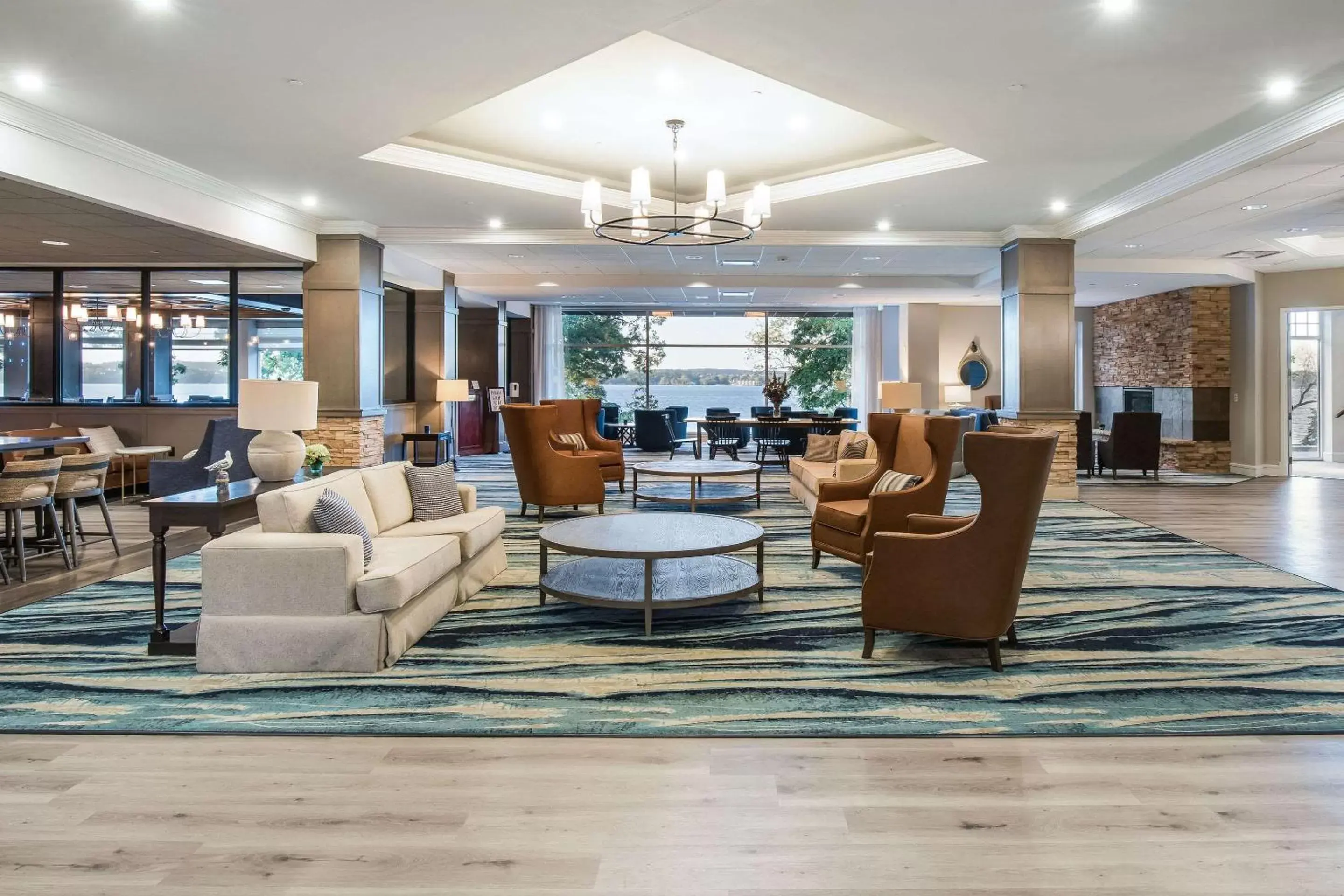 Lobby or reception in Heidel House Hotel and Conference Center, Ascend Hotel Collection