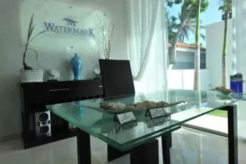 Lobby or reception in Watermark Luxury Oceanfront Residences