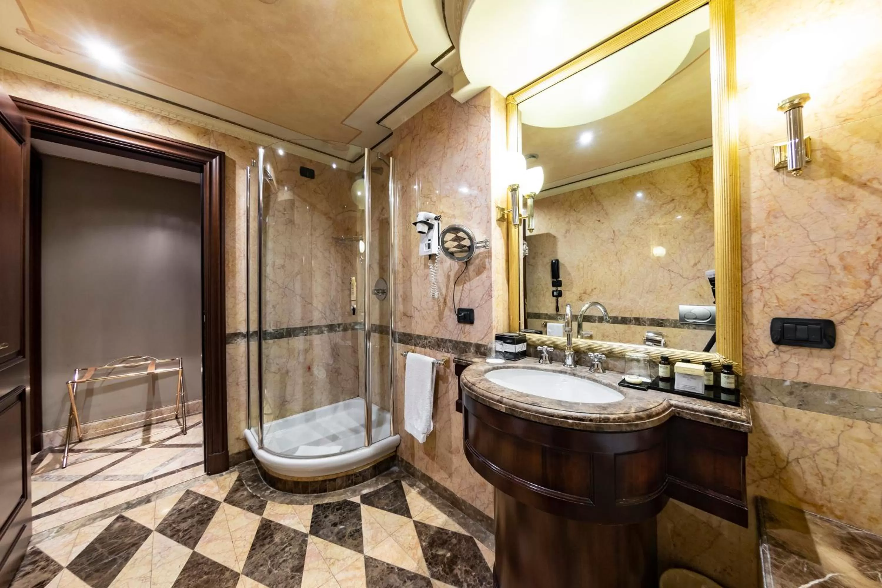 Bathroom in River Chateau Hotel