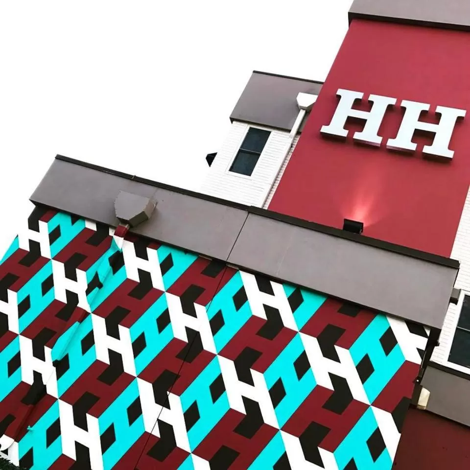 Hollander Hotel - Downtown St. Petersburg