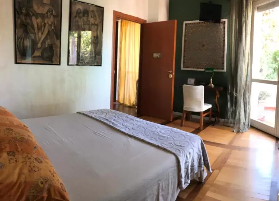 Bed in B&B Via Roma