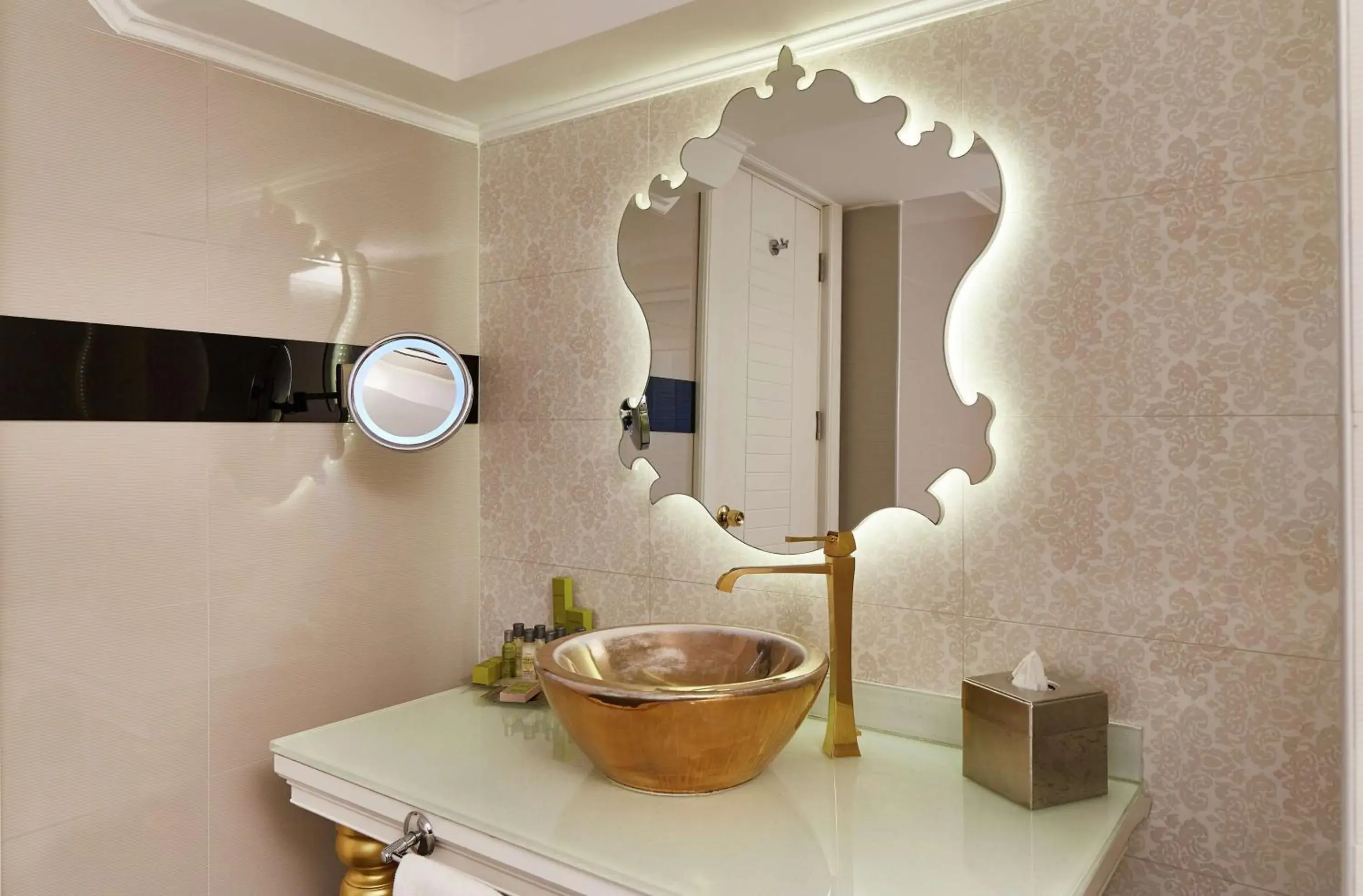 Bathroom in DoubleTree By Hilton Hotel Izmir - Alsancak