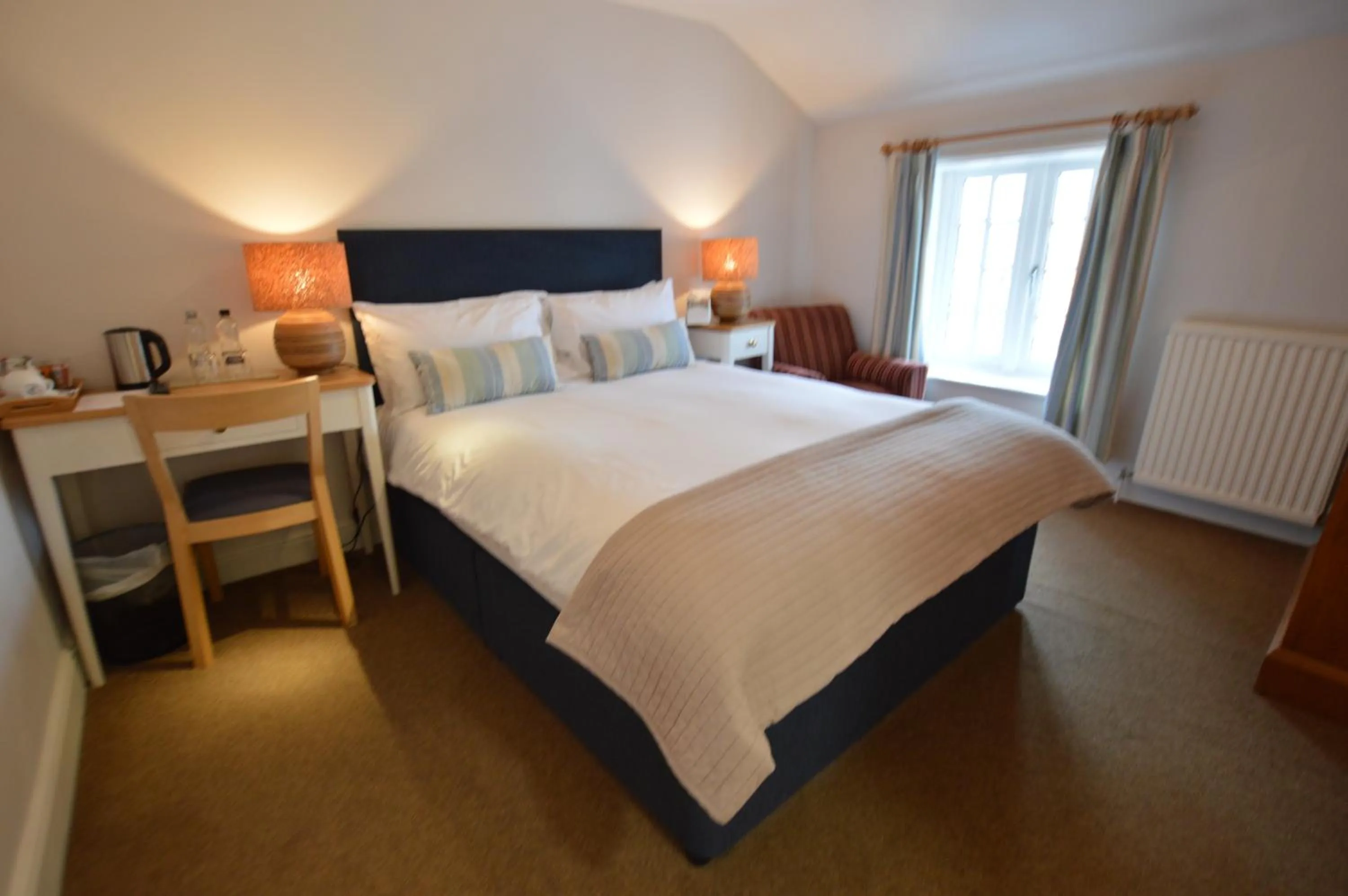 Bed in Chantry Hotel