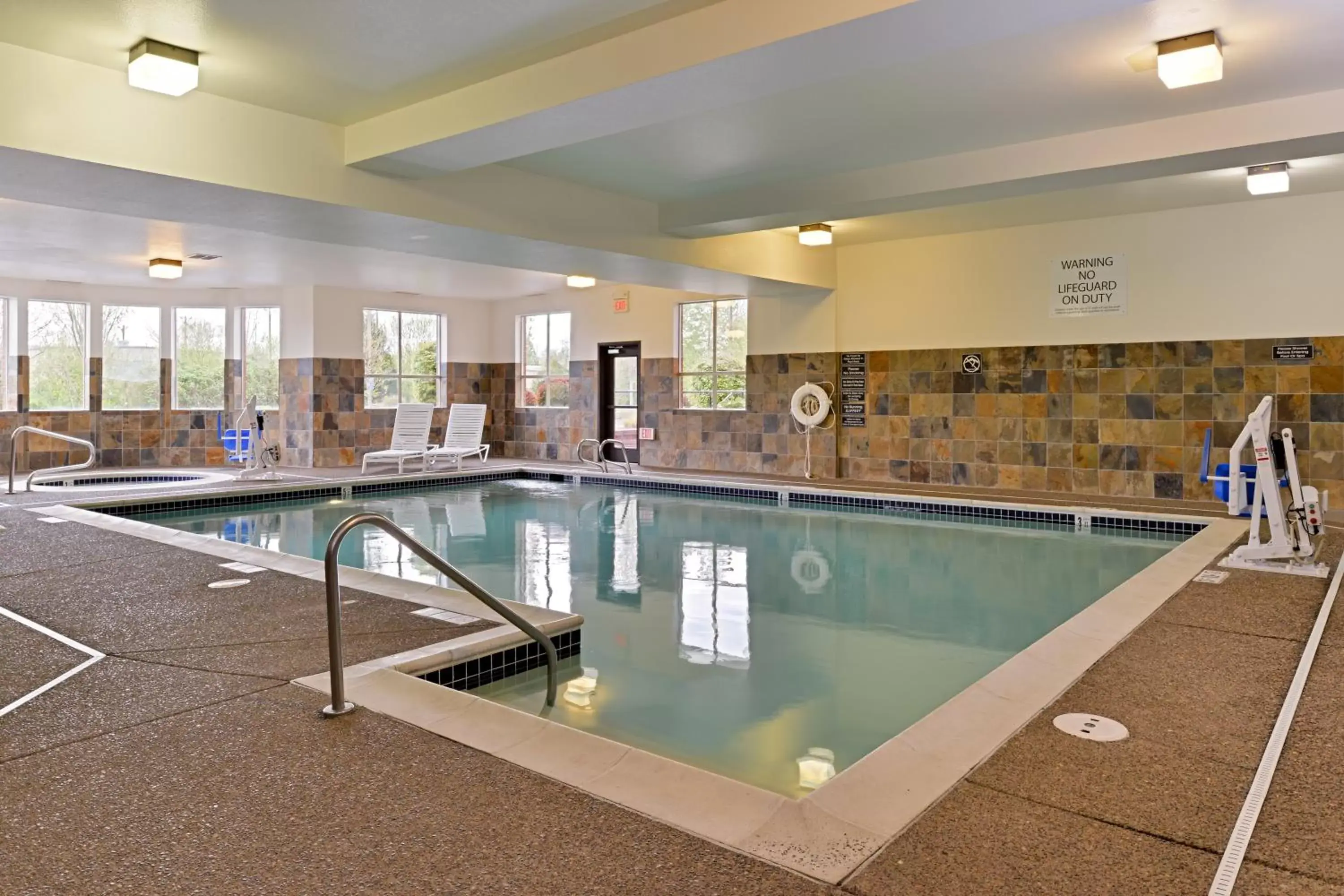 Swimming Pool in Holiday Inn Express Hotel & Suites Albany, an IHG Hotel