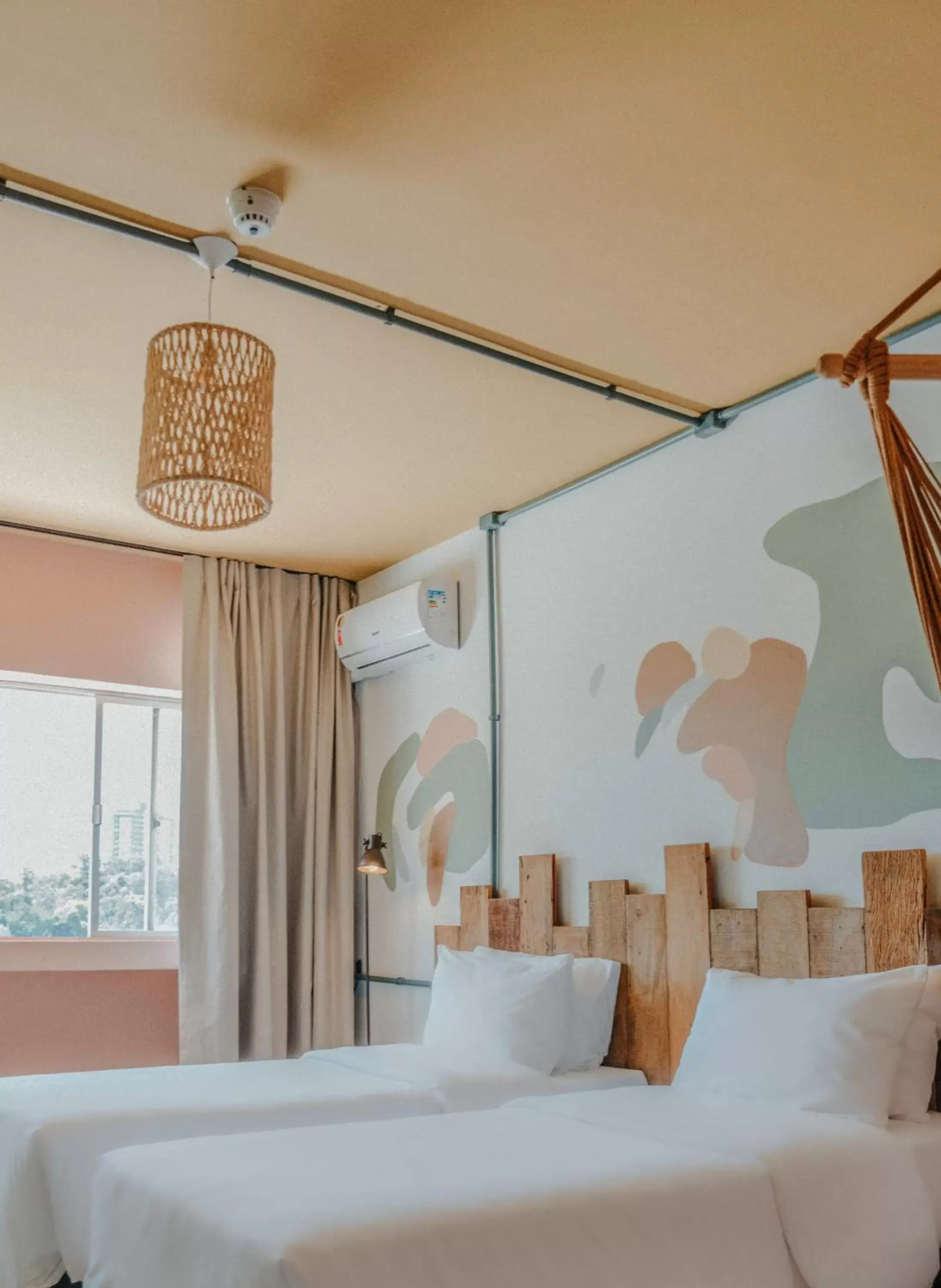 Standard Twin Room in Selina Foz Standard Twin Room in Selina Foz