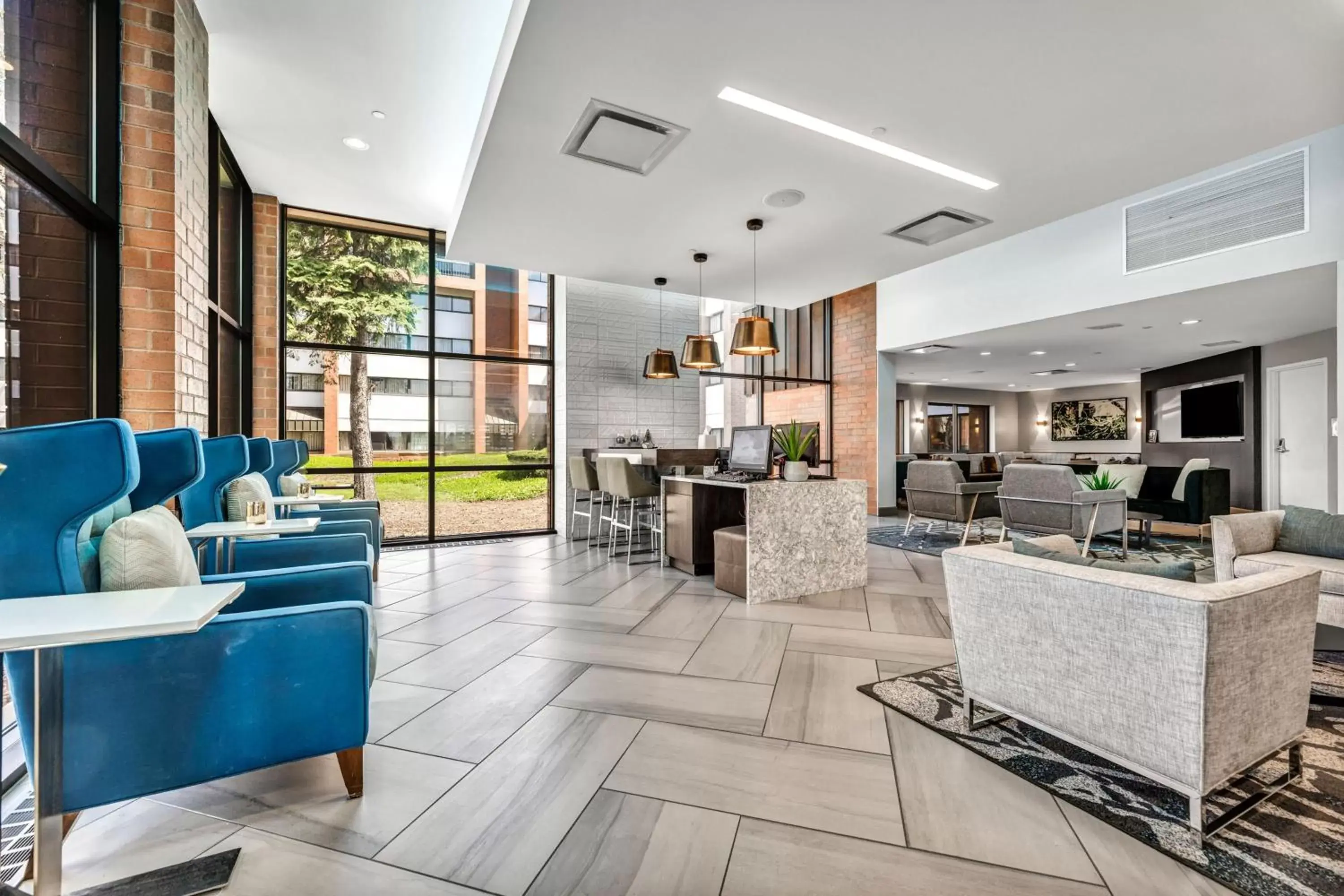Lobby or reception, Lobby/Reception in Delta Hotels by Marriott Racine