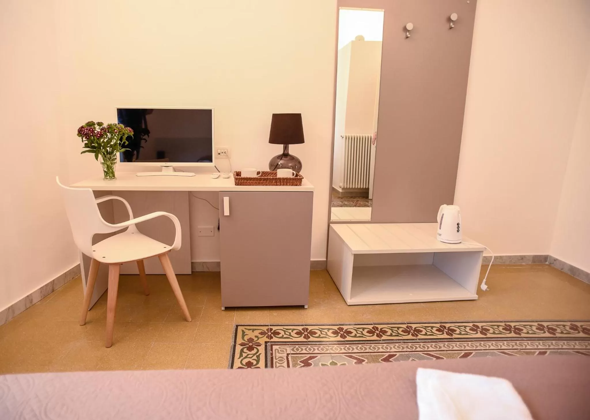 TV and multimedia in Rooms 19 B&B