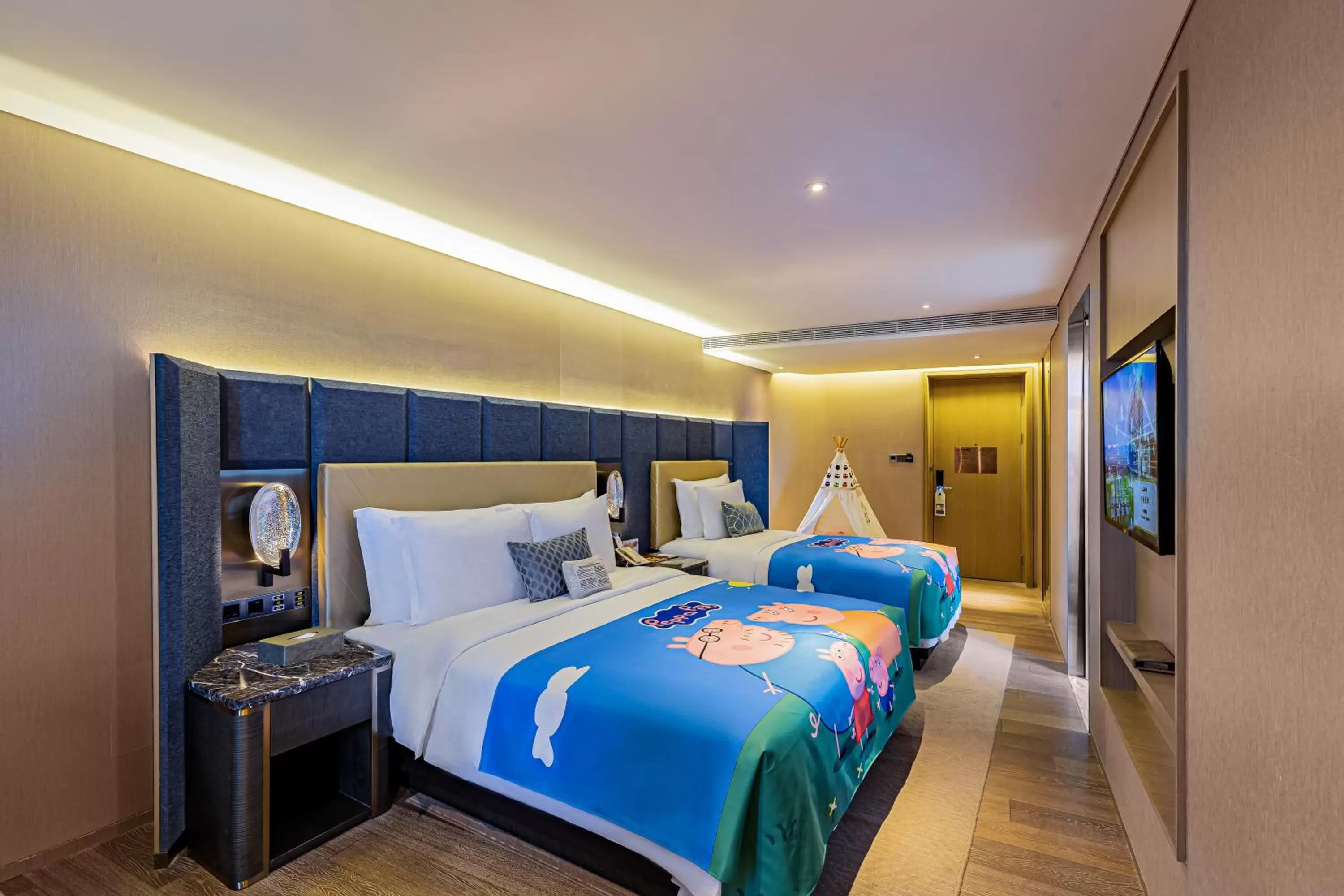 Bed in Grand Bay Hotel Zhuhai