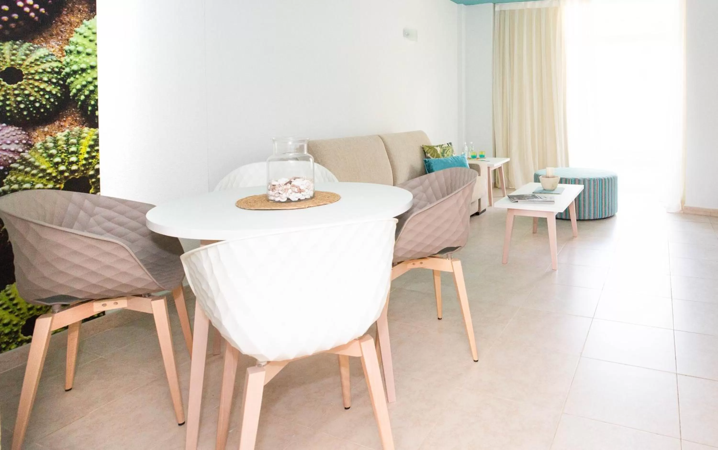 Living room in Gara Suites Golf & Spa