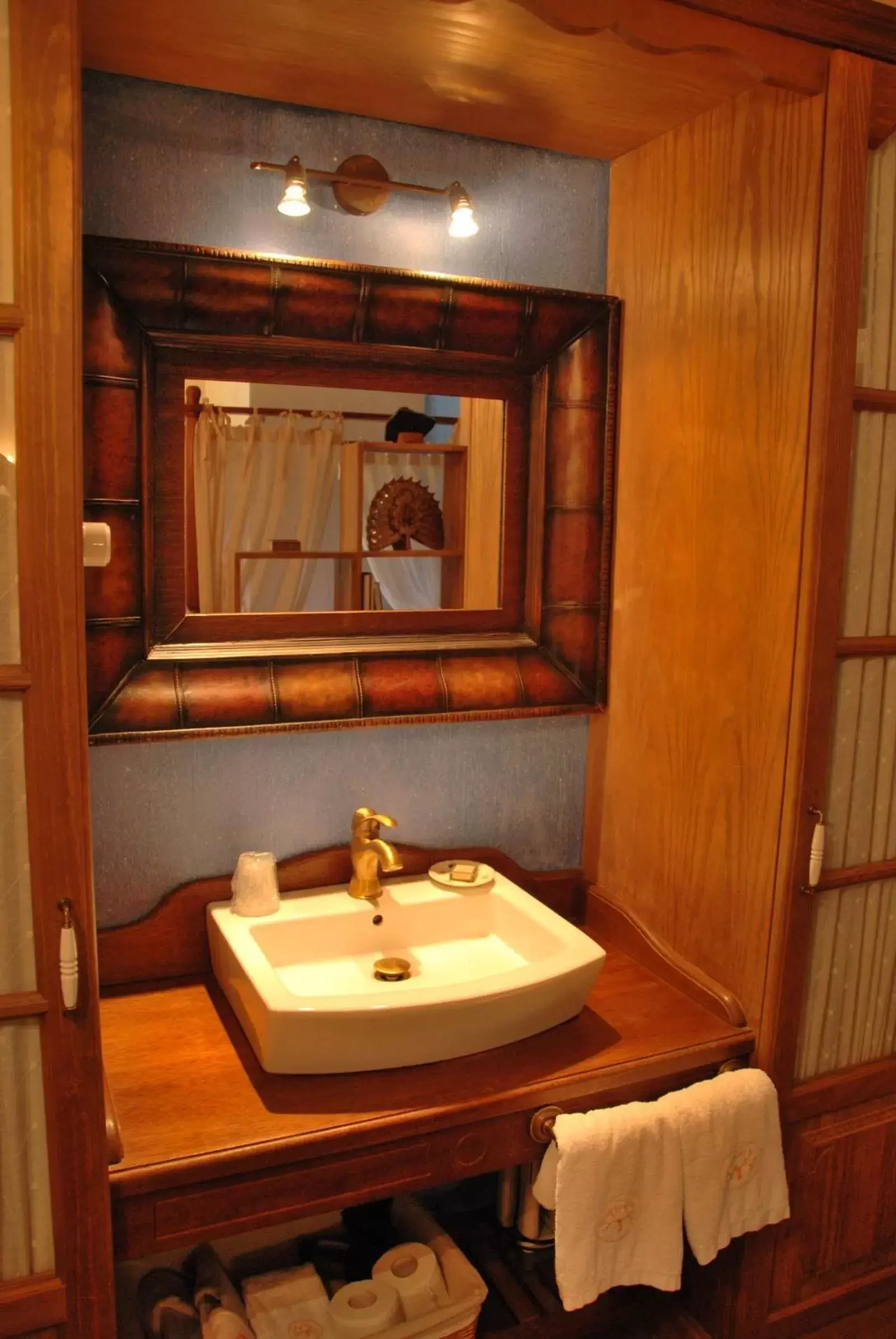 Double Room with Hydromassage Bath in Hotel Selba d'Ansils Double Room with Hydromassage Bath in Hotel Selba d'Ansils