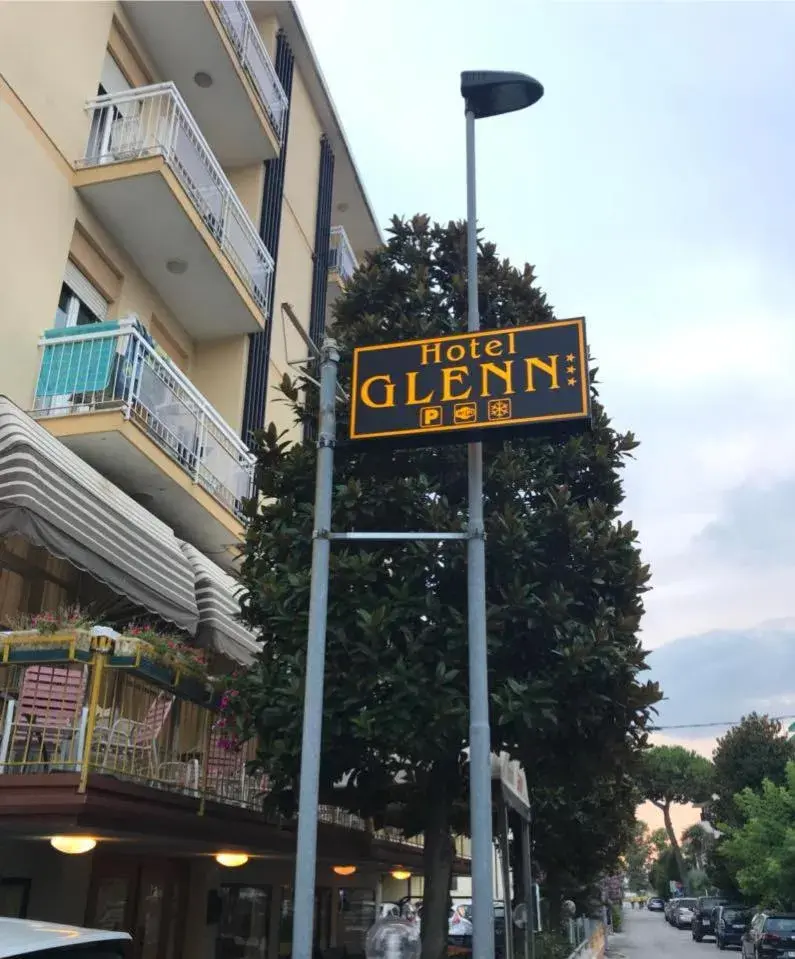 Bird's eye view, Property Building in Hotel Glenn