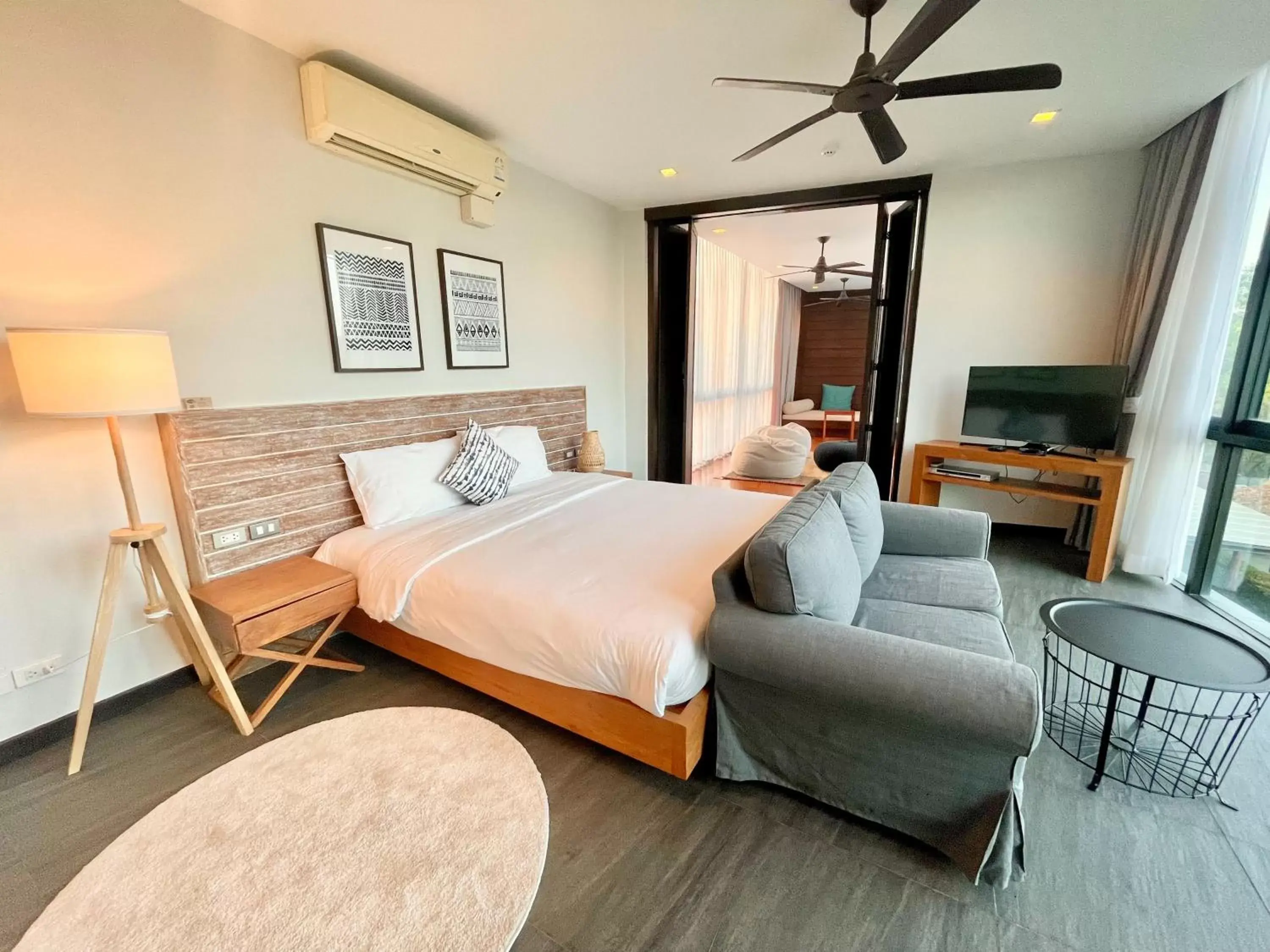 Living room, Bed in Zensala Riverpark Resort-SHA Extra Plus