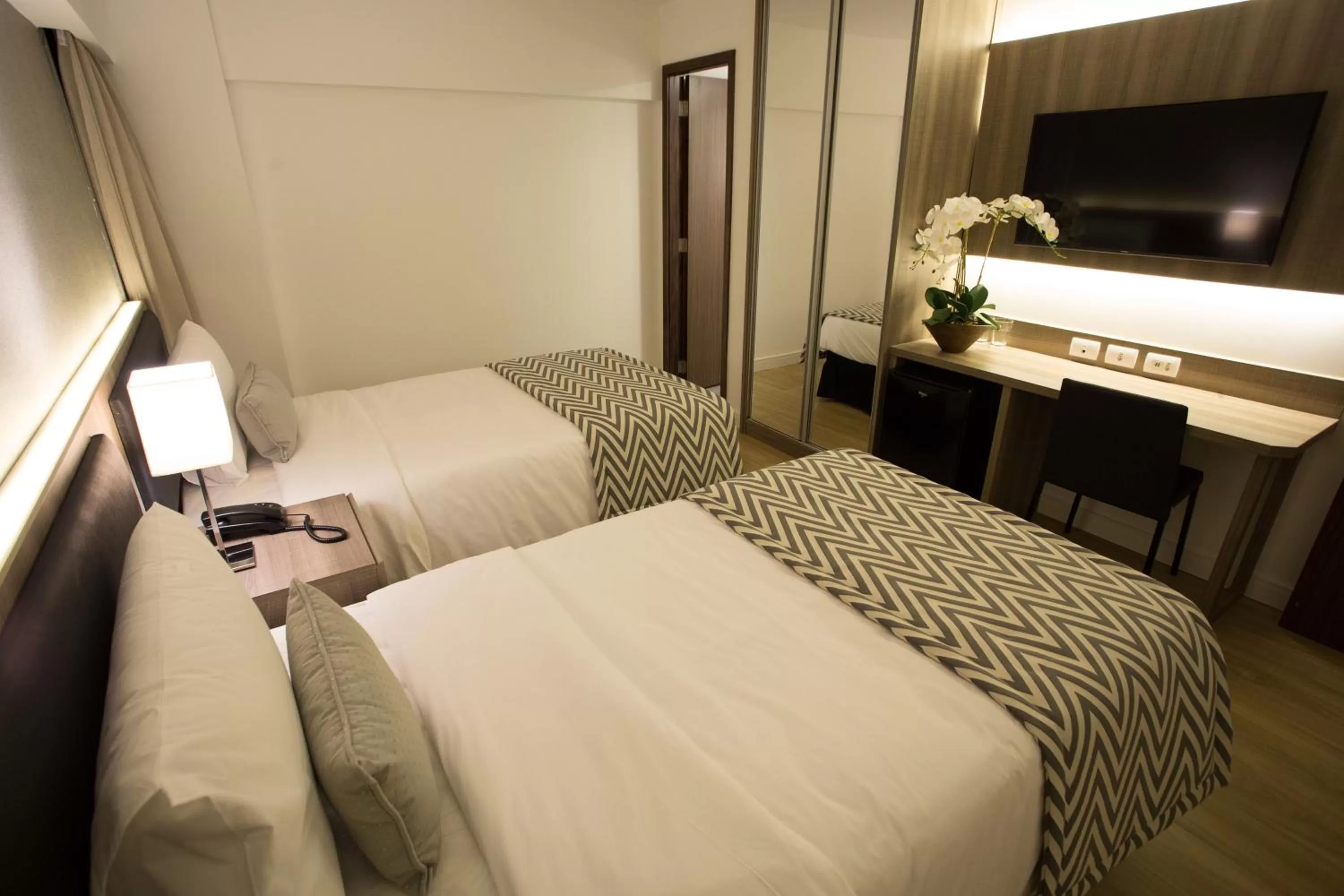 Bed in Royal Regency Palace Hotel