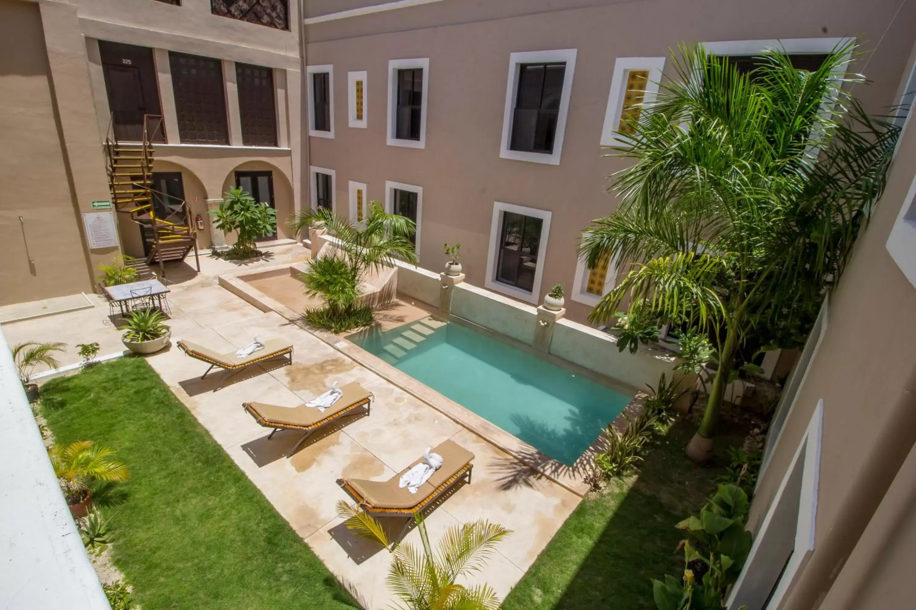 Pool View in Hotel Merida