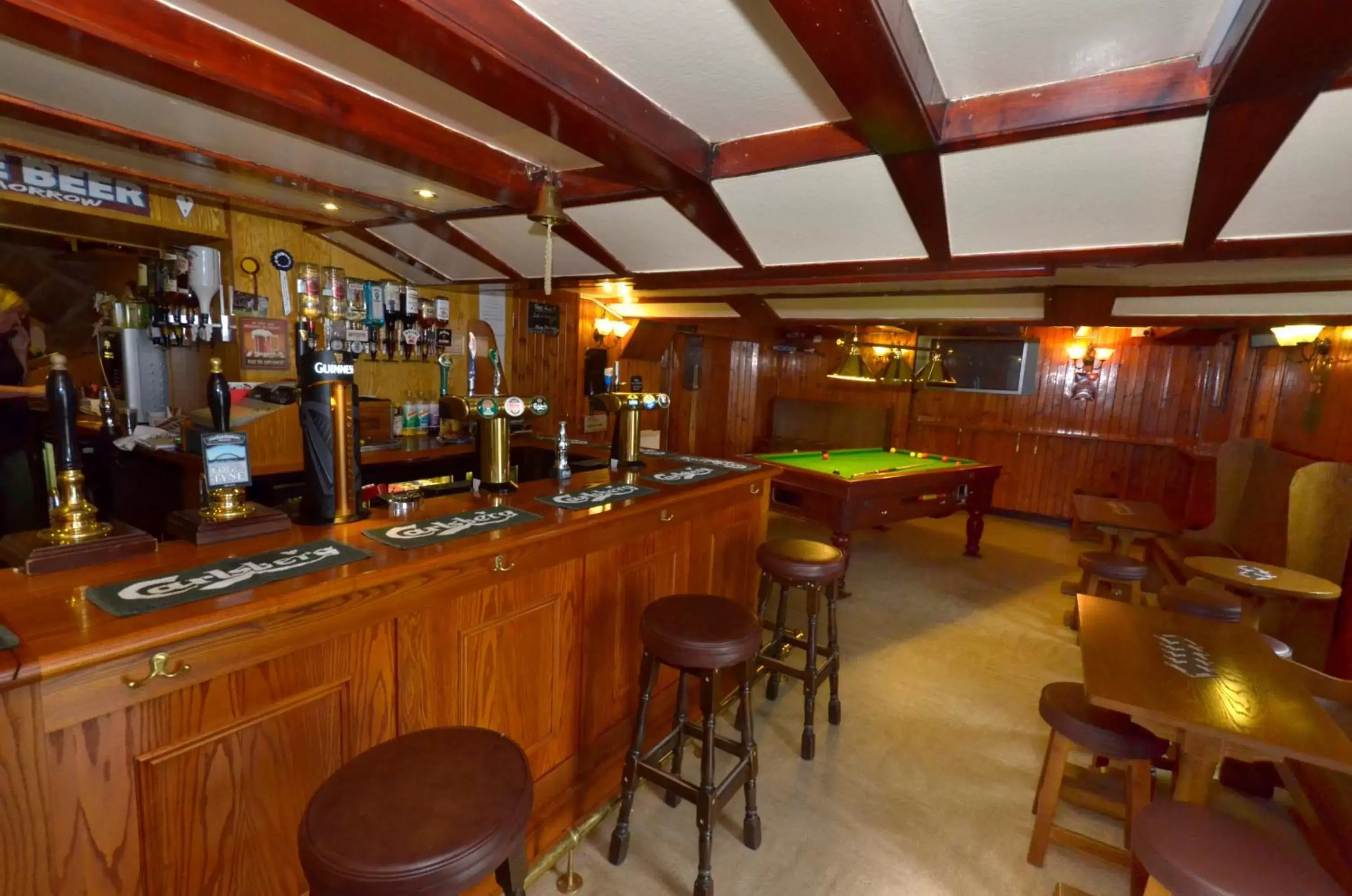 Lounge or bar, Lounge/Bar in Auld Cross Keys Inn