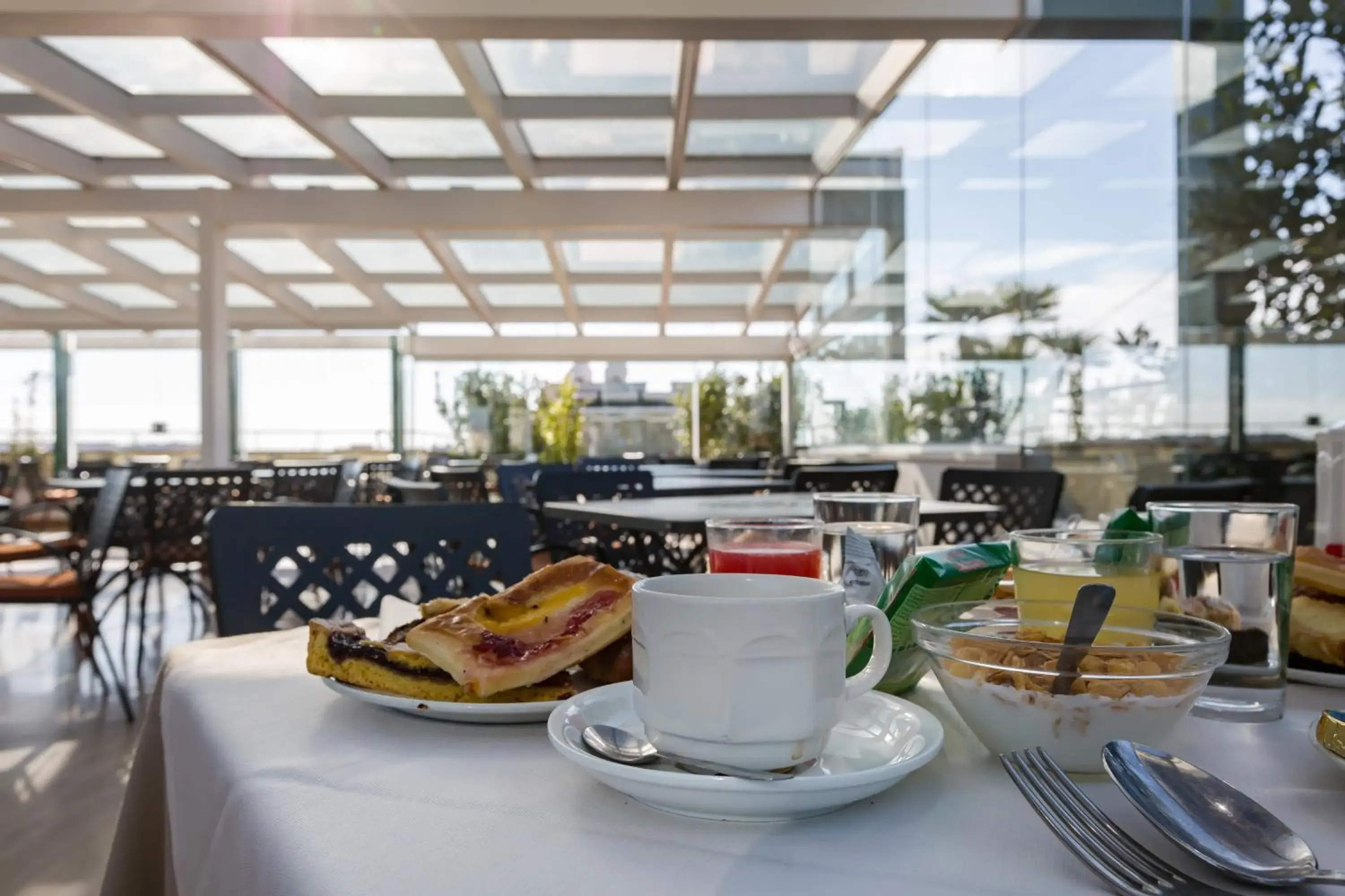 Breakfast, Restaurant/Places to Eat in Domus Sessoriana