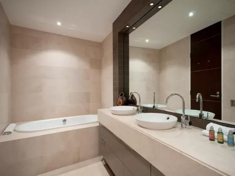 Bathroom in Amarna Luxury Beach Resort