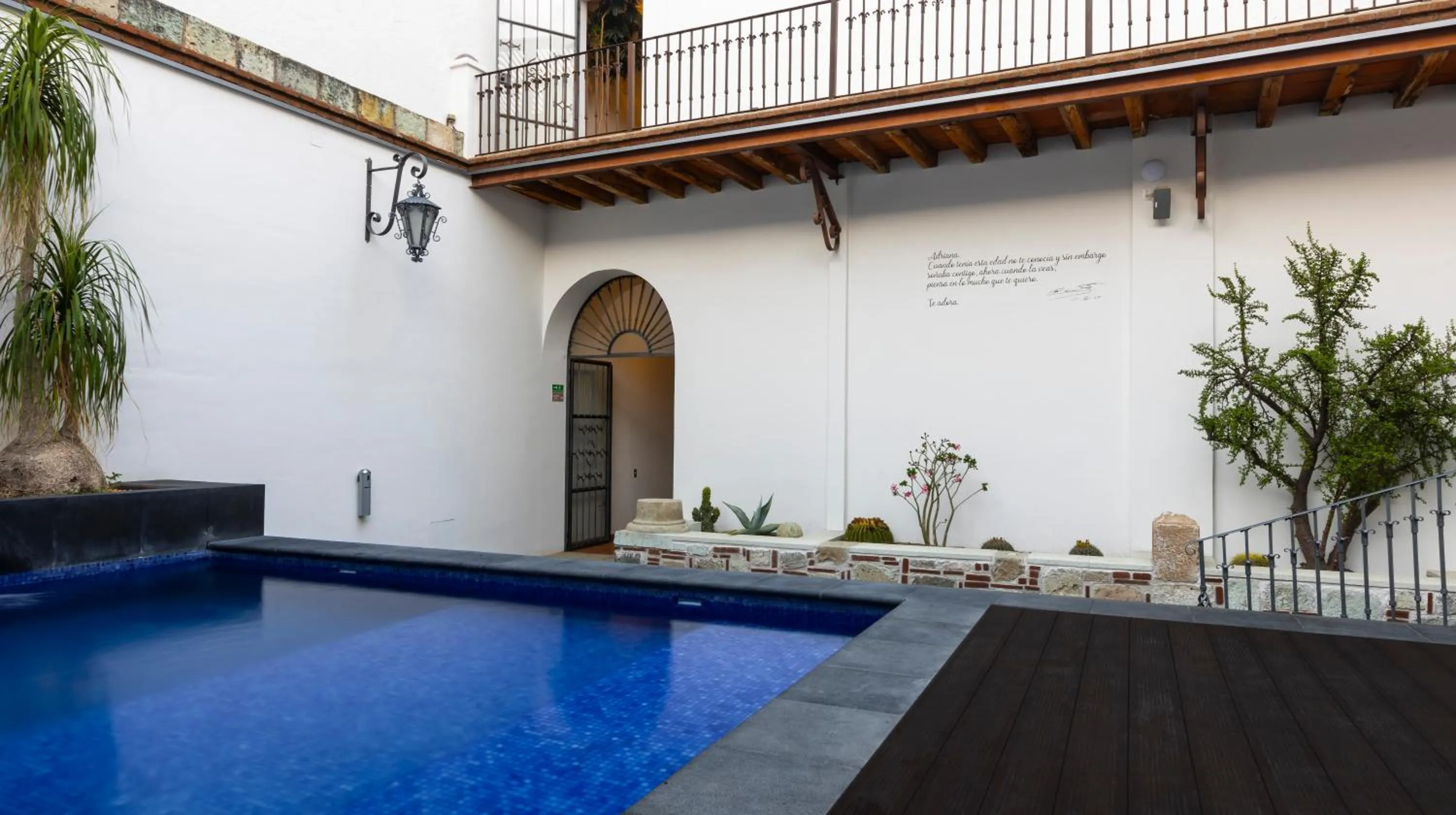 Pool view in Hotel Boutique Naura Centro