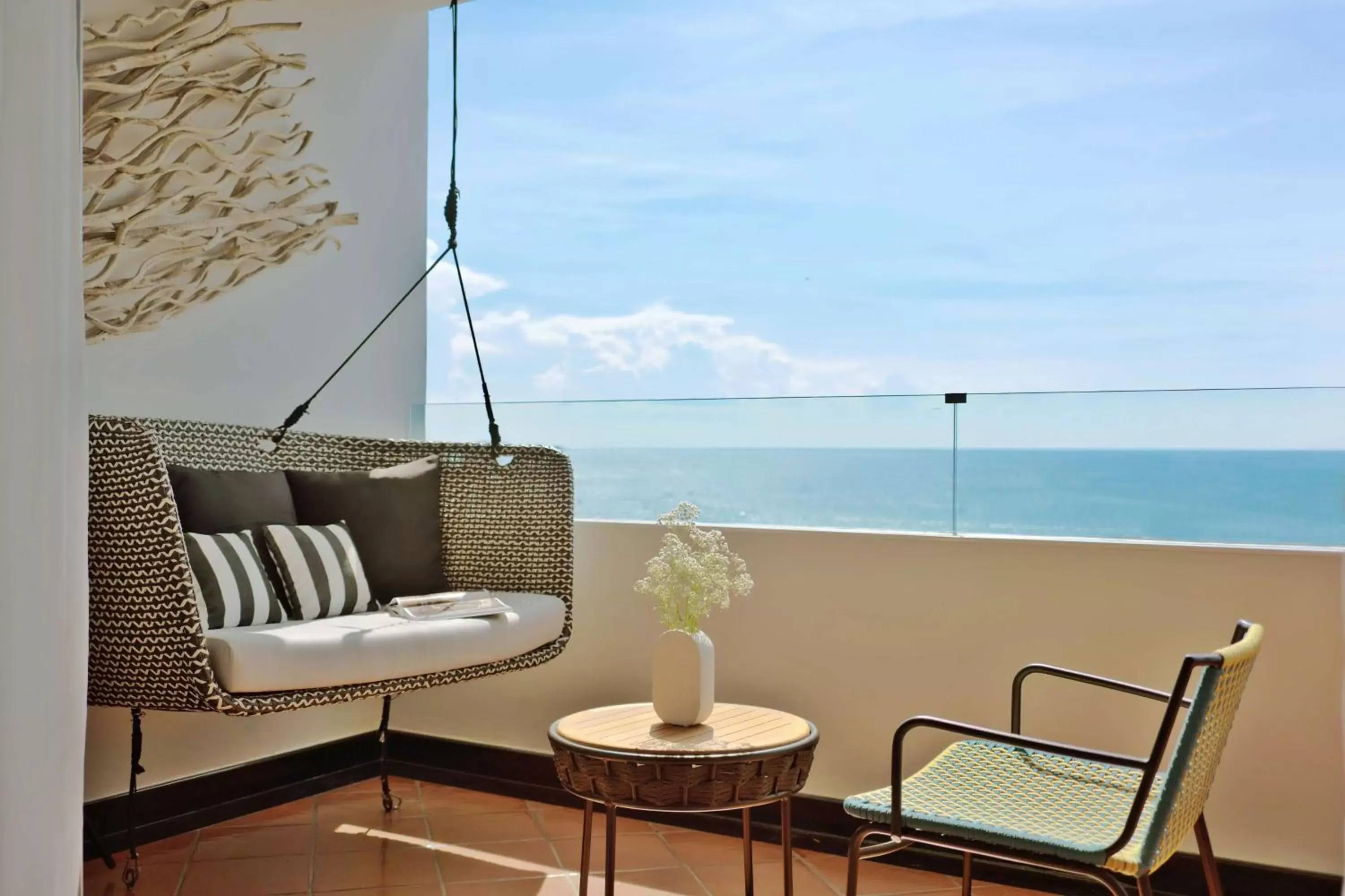 Bedroom, Balcony/Terrace in Avani Pattaya Resort