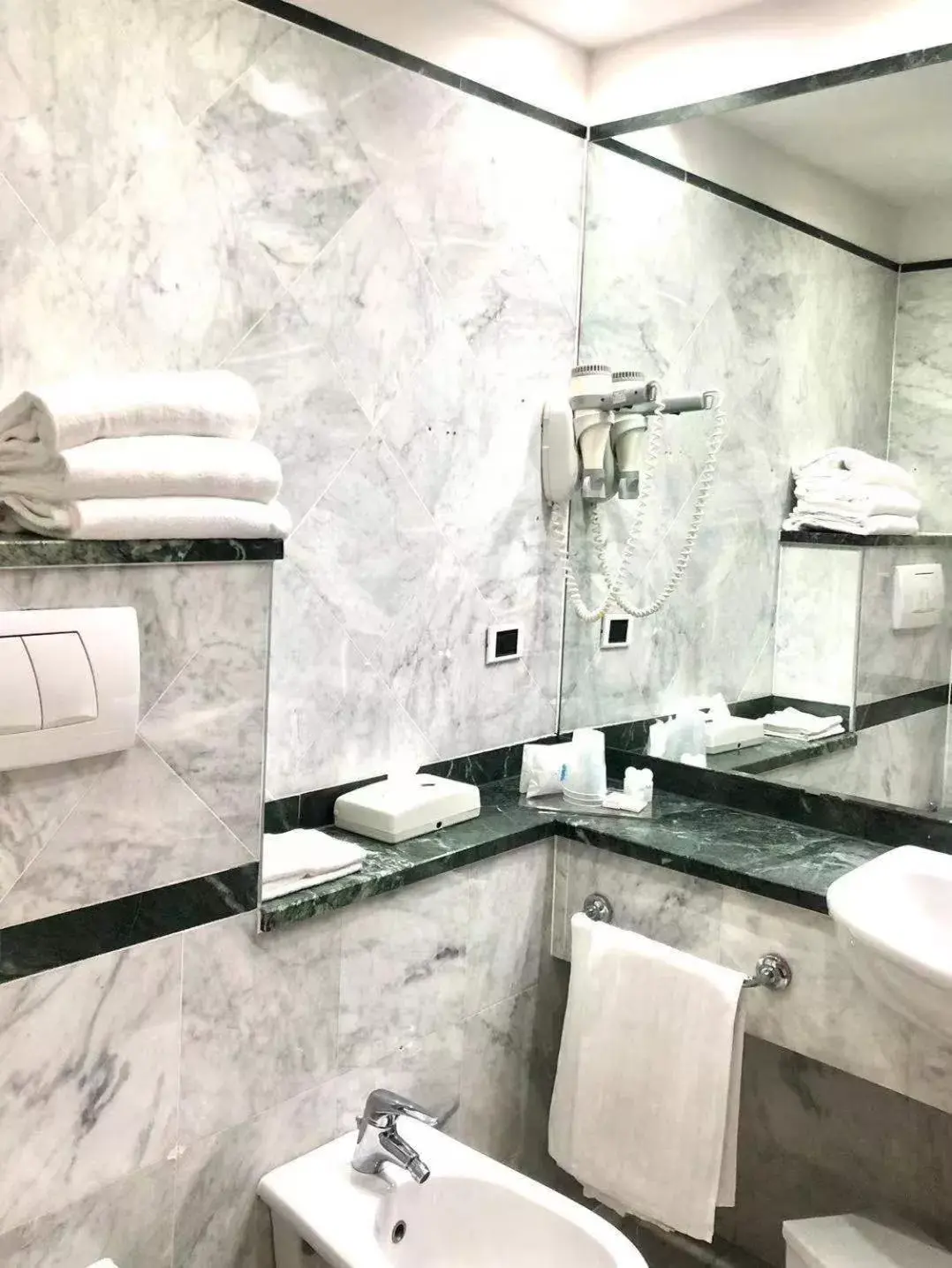 Bathroom in Hotel Datini