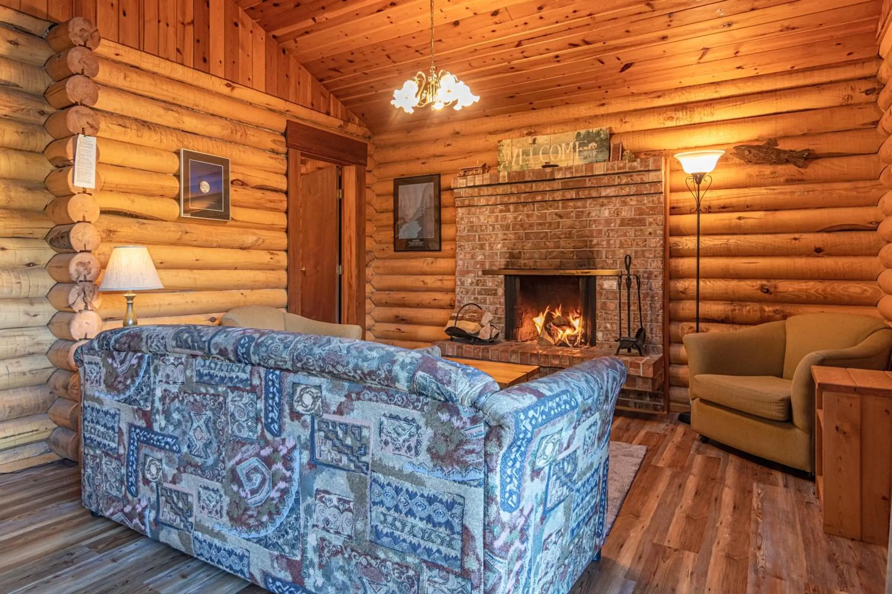 Living room, Seating Area in Cusheon Lake Resort