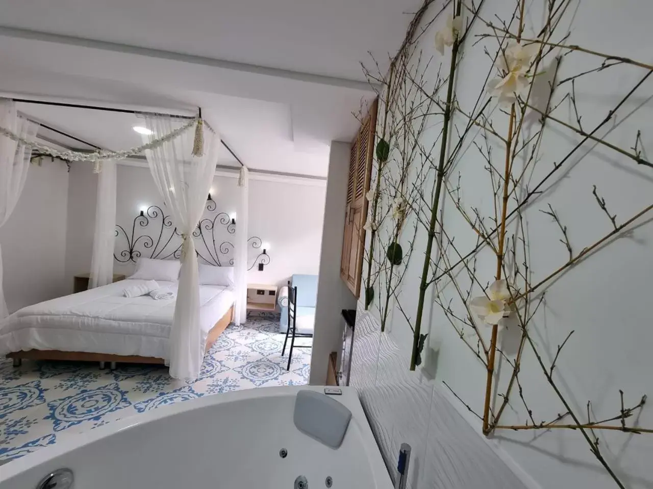 Deluxe Suite in Hotel Bahia Del Faro Deluxe Suite in Hotel Bahia Del Faro