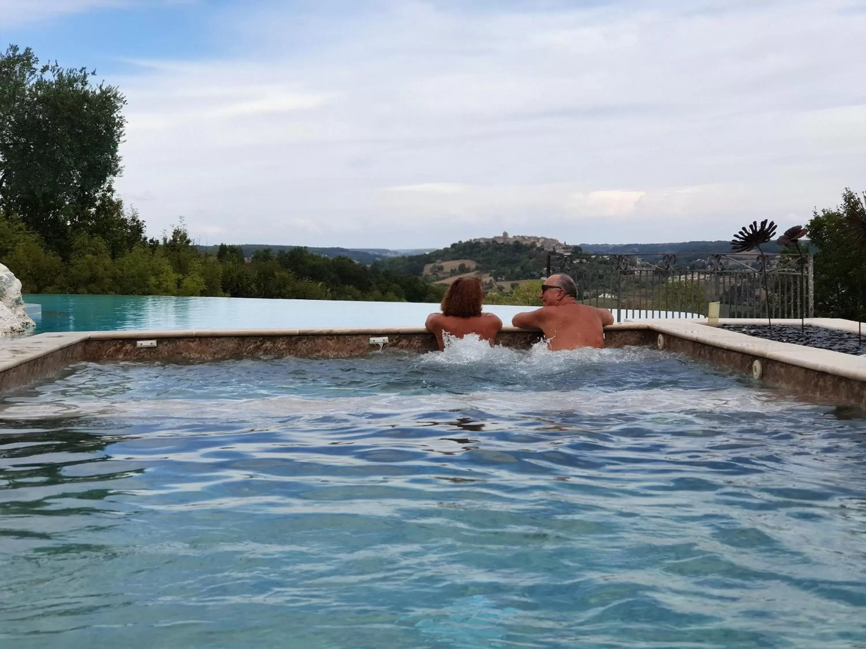 Swimming Pool in Le Belvédère Hotel et Bien être