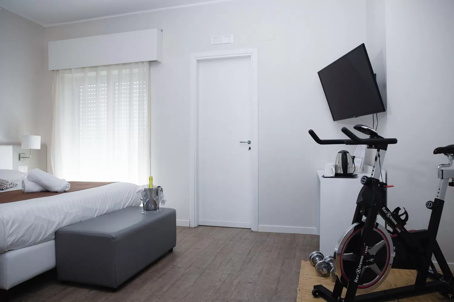 Photo of the whole room in Hotel Costazzurra Museum & Spa