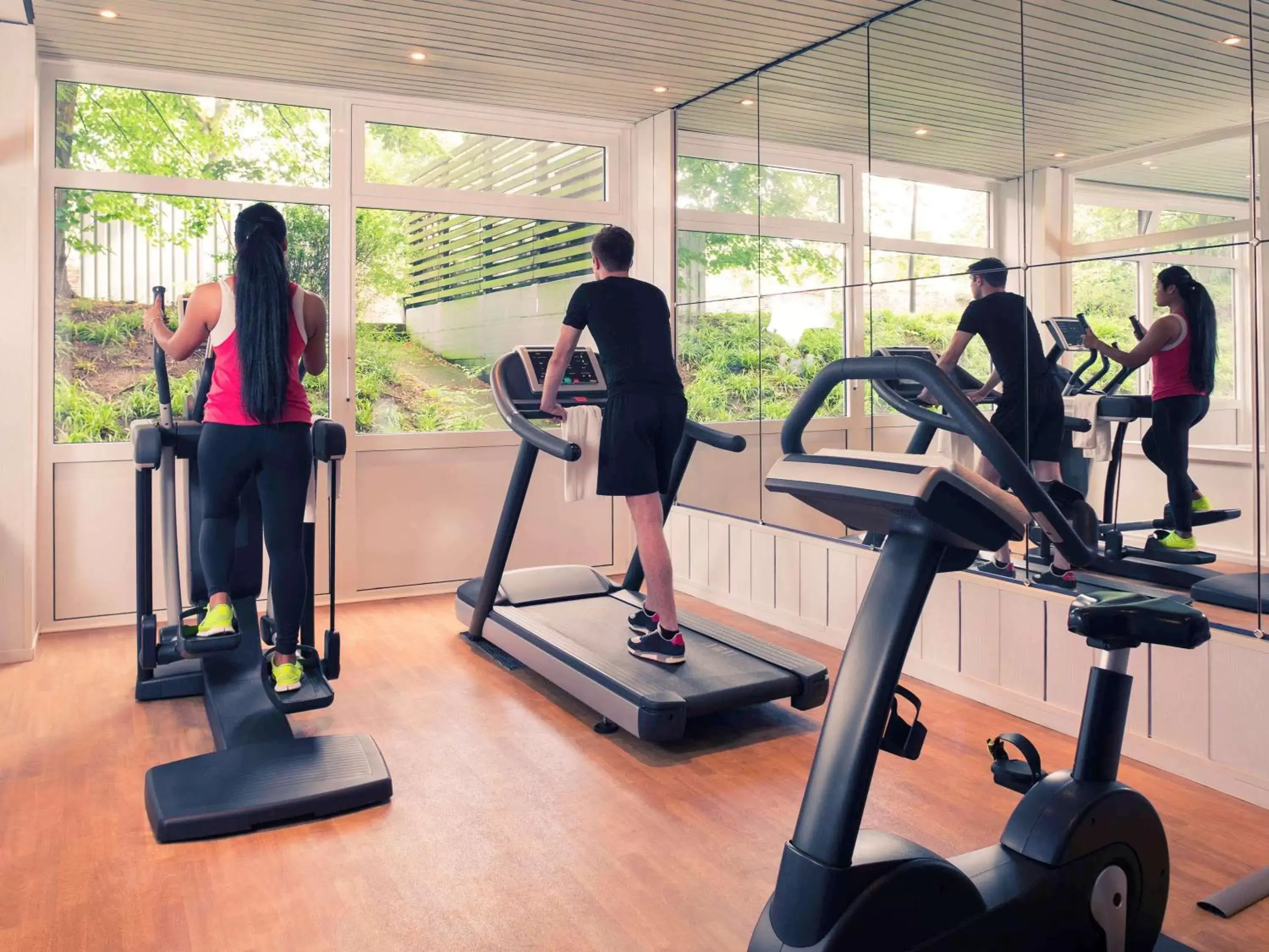 Fitness centre/facilities, Fitness Center/Facilities in Mercure Hotel Köln West