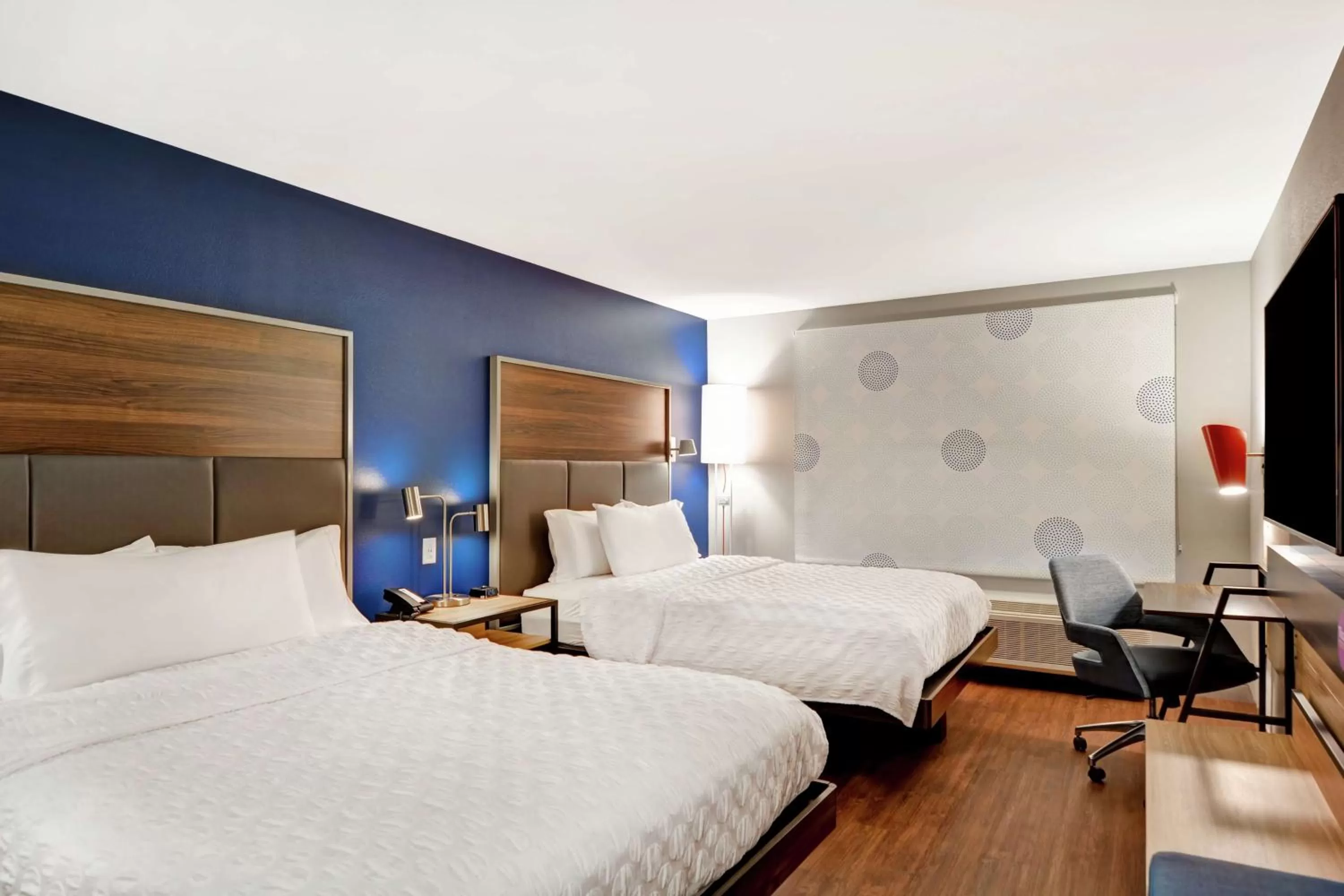 Bedroom, Bed in Tru By Hilton Middletown