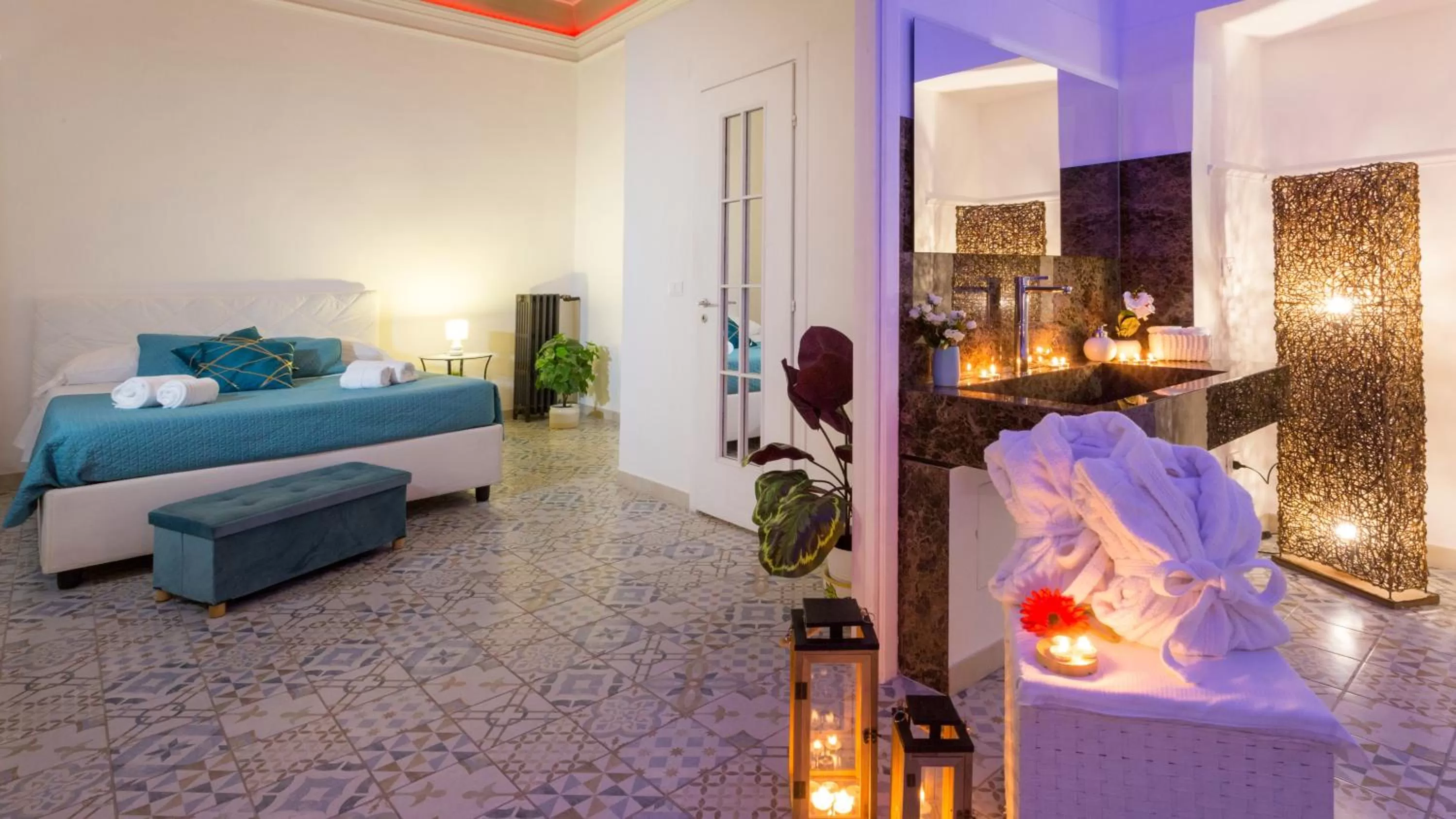 Bedroom, Bed in Palazzo Bruca Catania