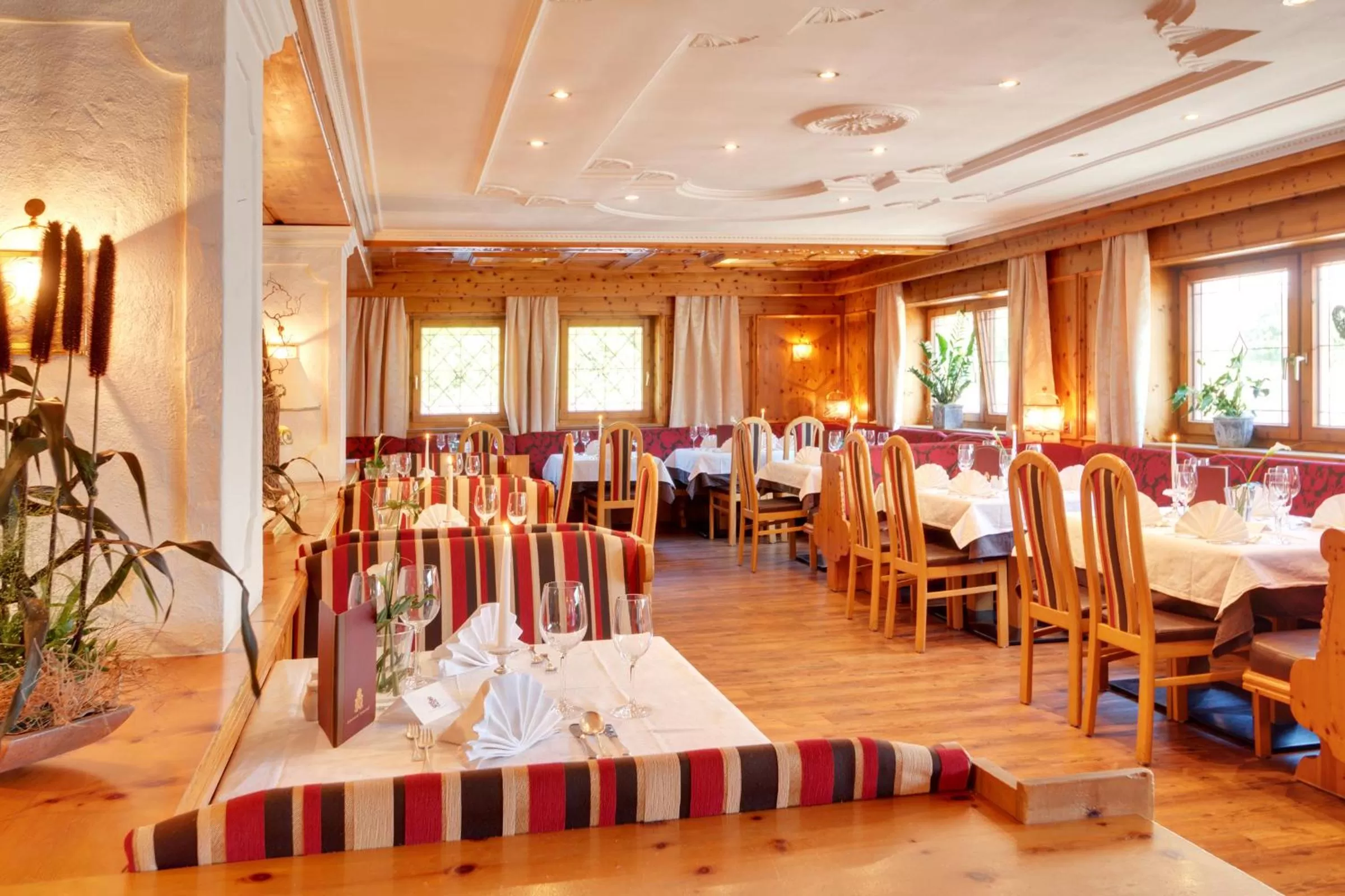 Restaurant/places to eat in Alpenhotel Tirolerhof