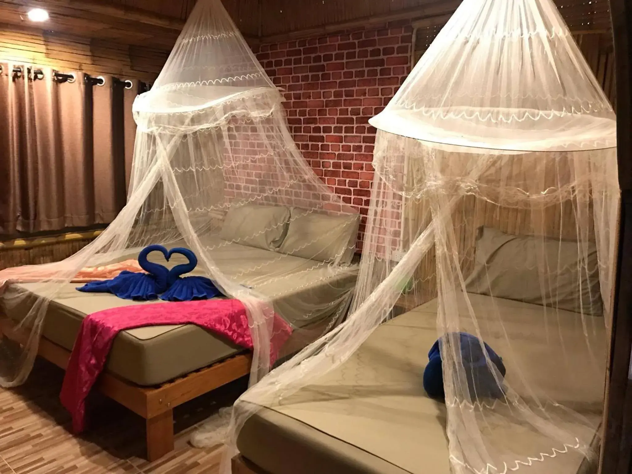 Family Room with Sea View in Cottage Hill at Lanta Family Room with Sea View in Cottage Hill at Lanta