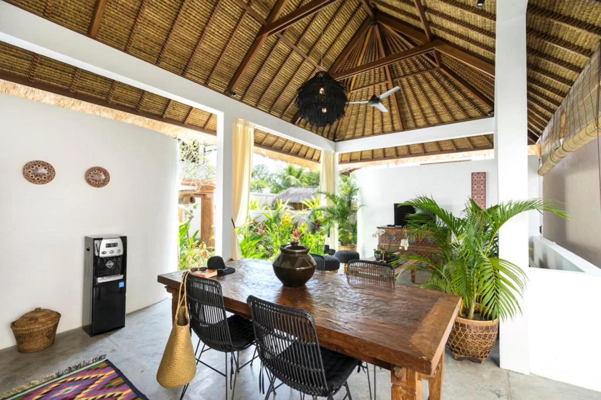 Living room in Calma Ubud Suite & Villas - Rice Fields View, Infinity Pool !