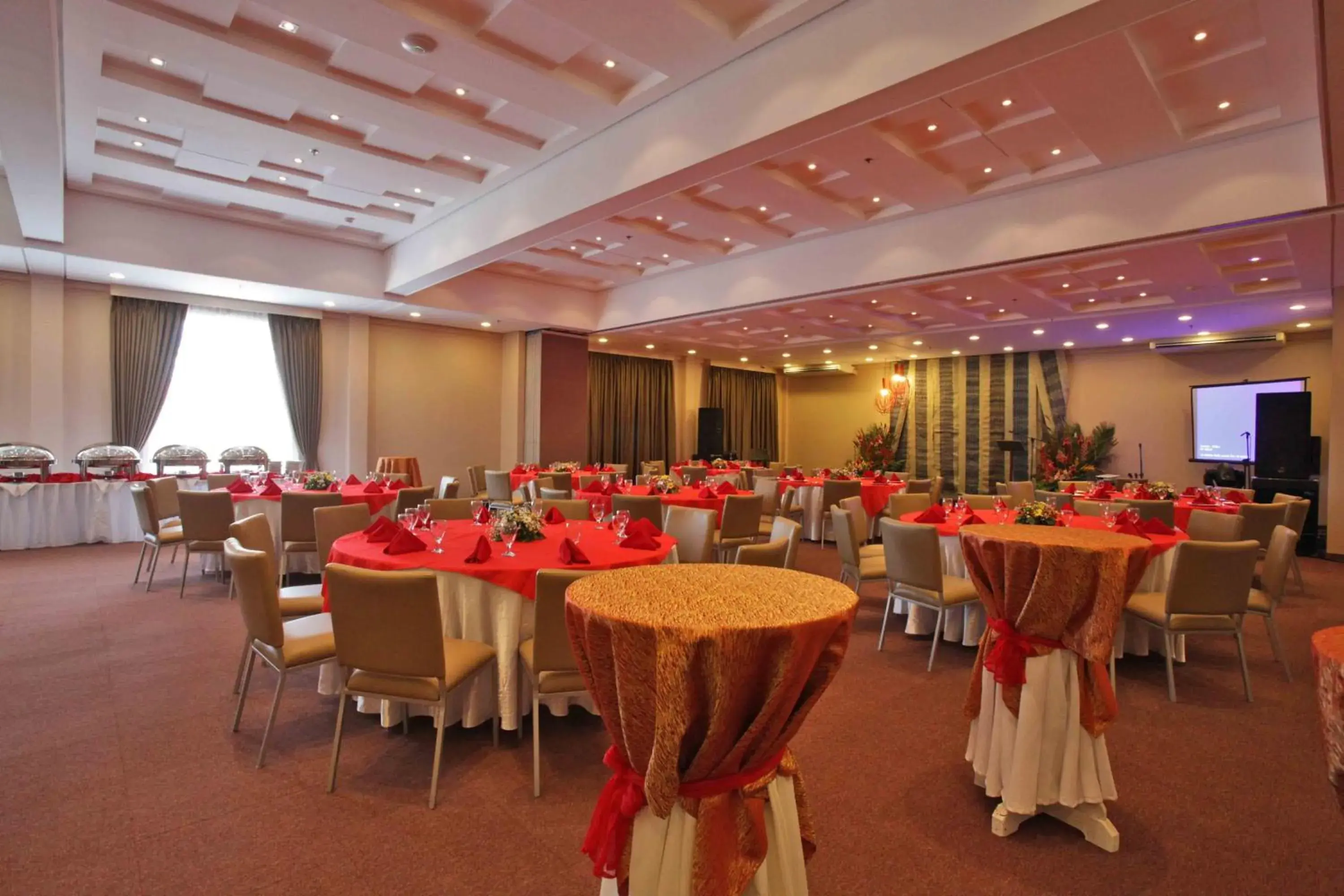 Day, Banquet Facilities in Microtel By Wyndham General Santos