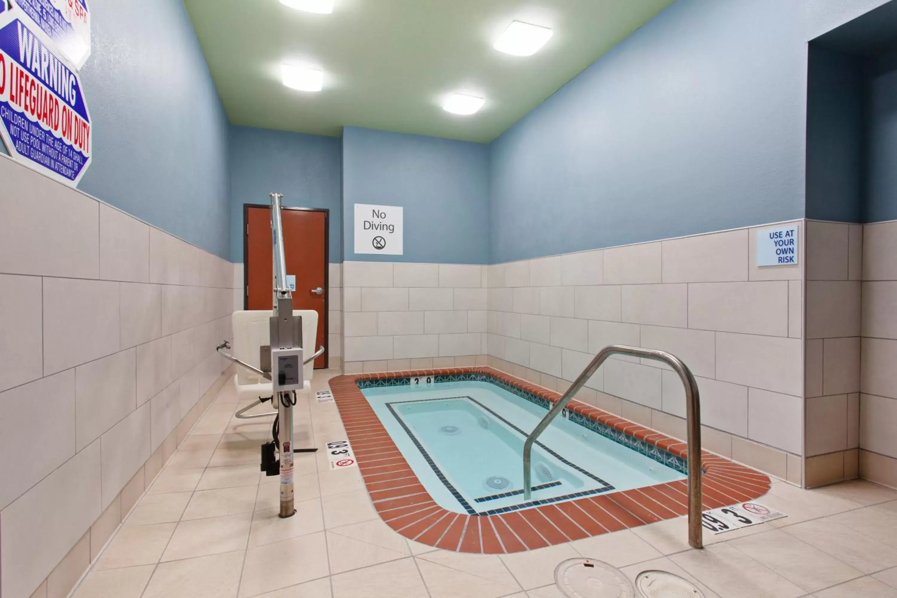 Swimming Pool in Holiday Inn Express & Suites Oakland - Airport, an IHG Hotel