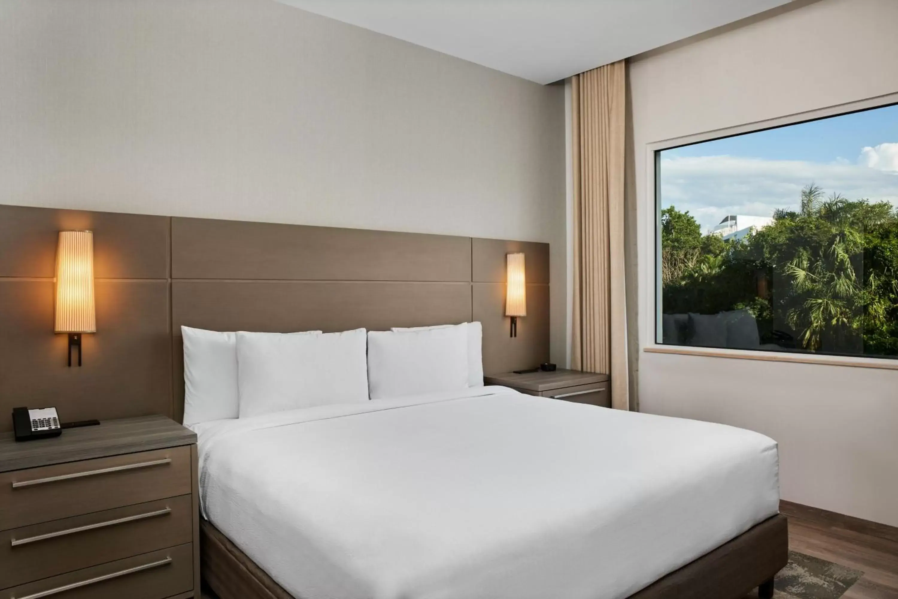 Bedroom, Bed in Residence Inn by Marriott Playa del Carmen