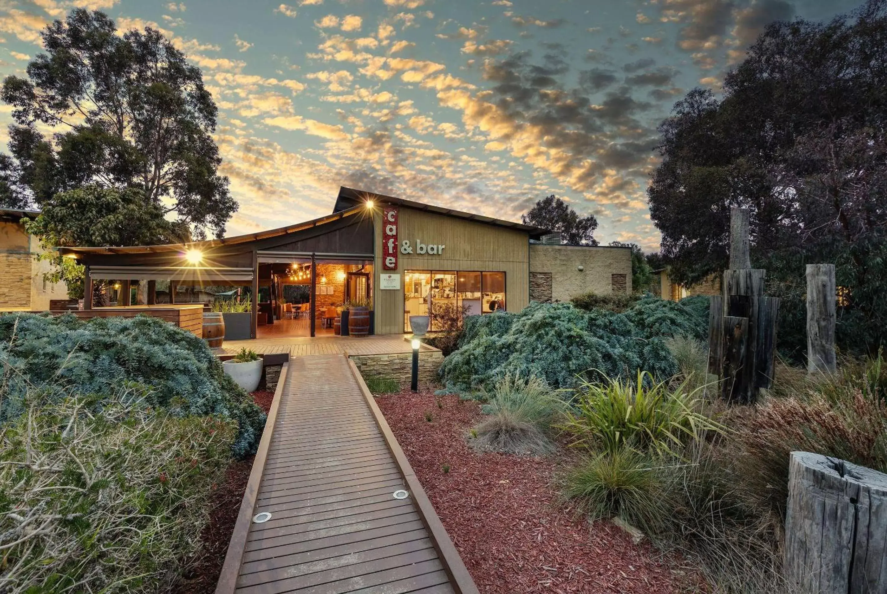 Restaurant/places to eat in Ramada Resort by Wyndham Phillip Island Restaurant/places to eat in Ramada Resort by Wyndham Phillip Island