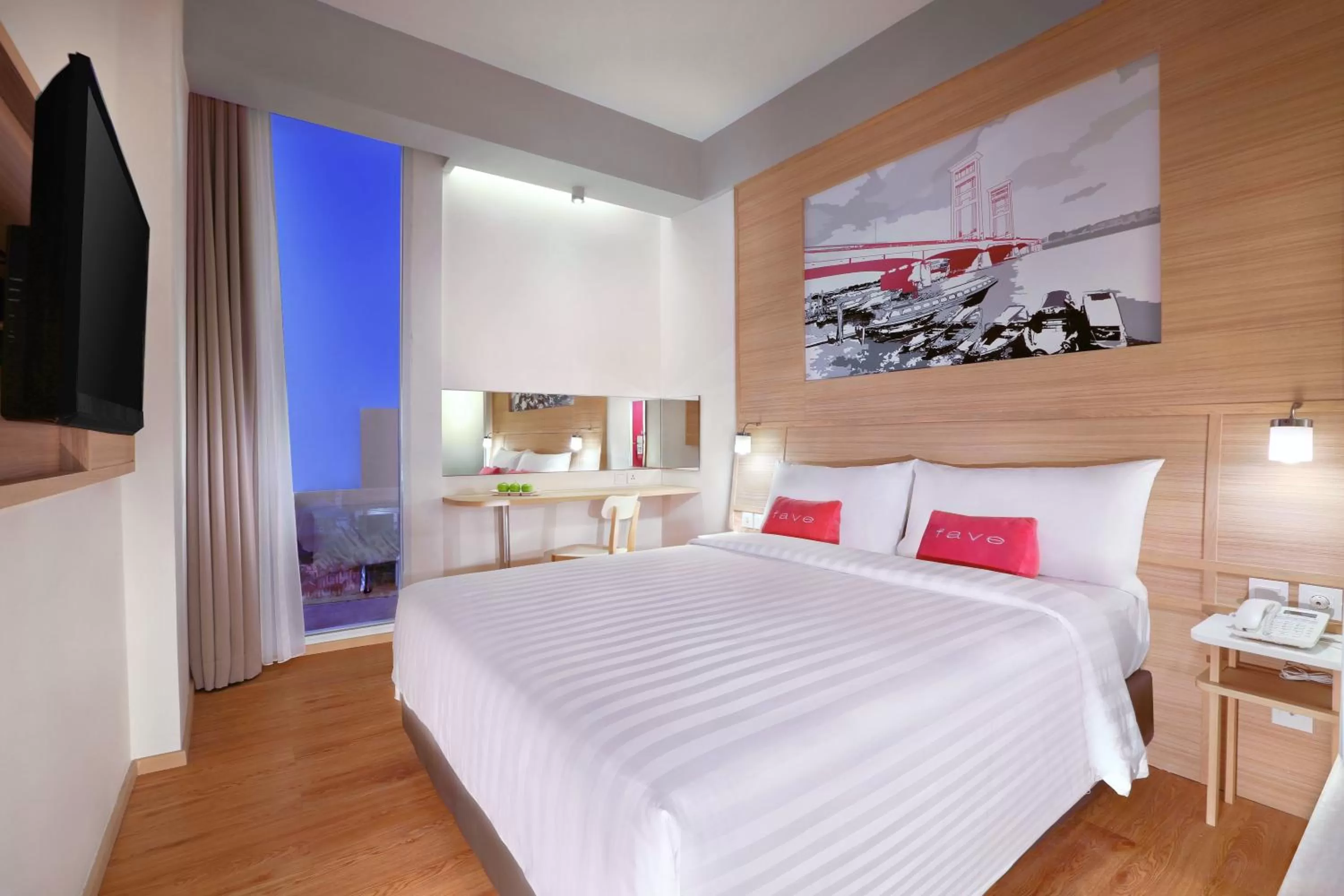 Bedroom, Bed in Fave Plus Hotel Palembang